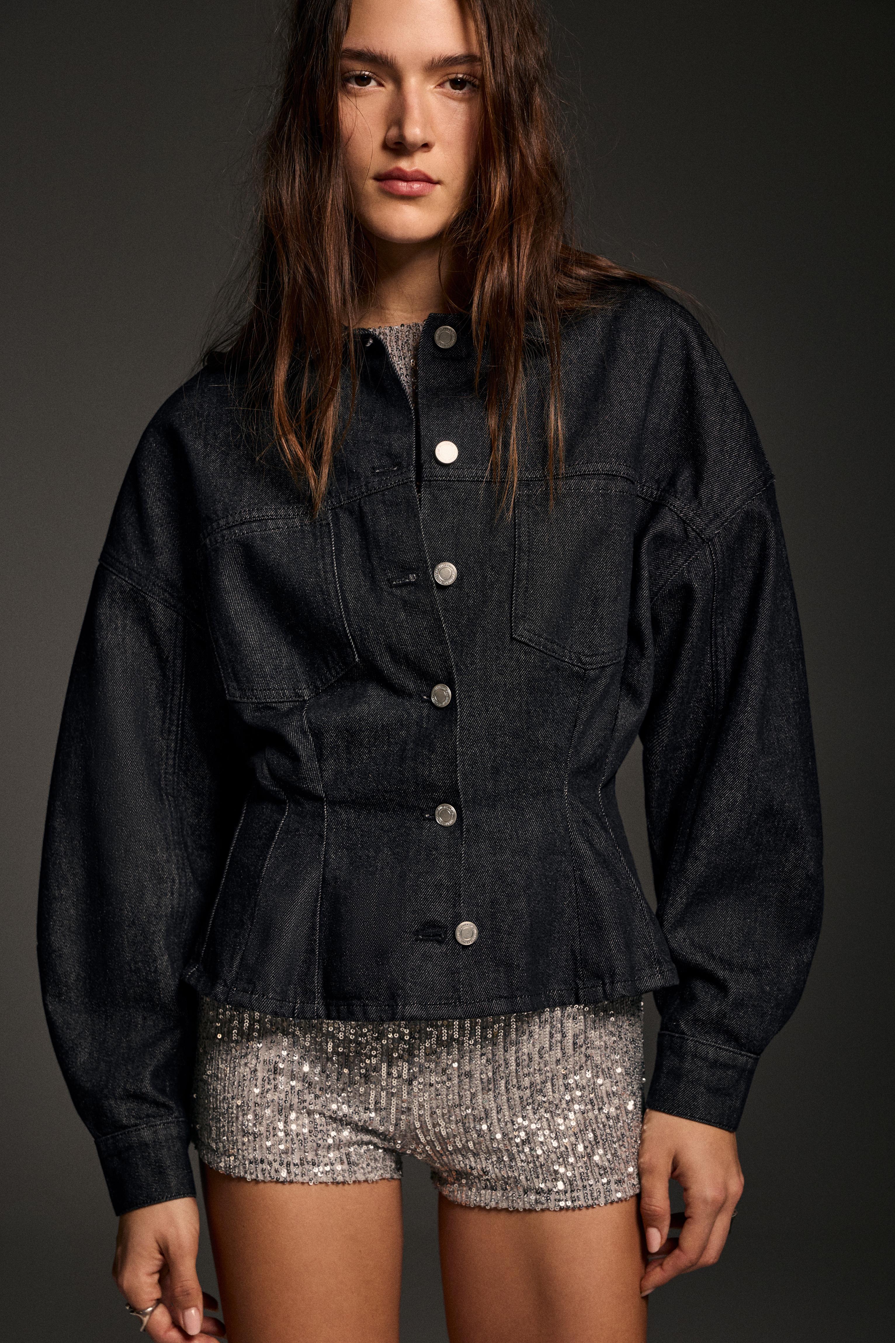Fitted denim shirt with pleats — Black