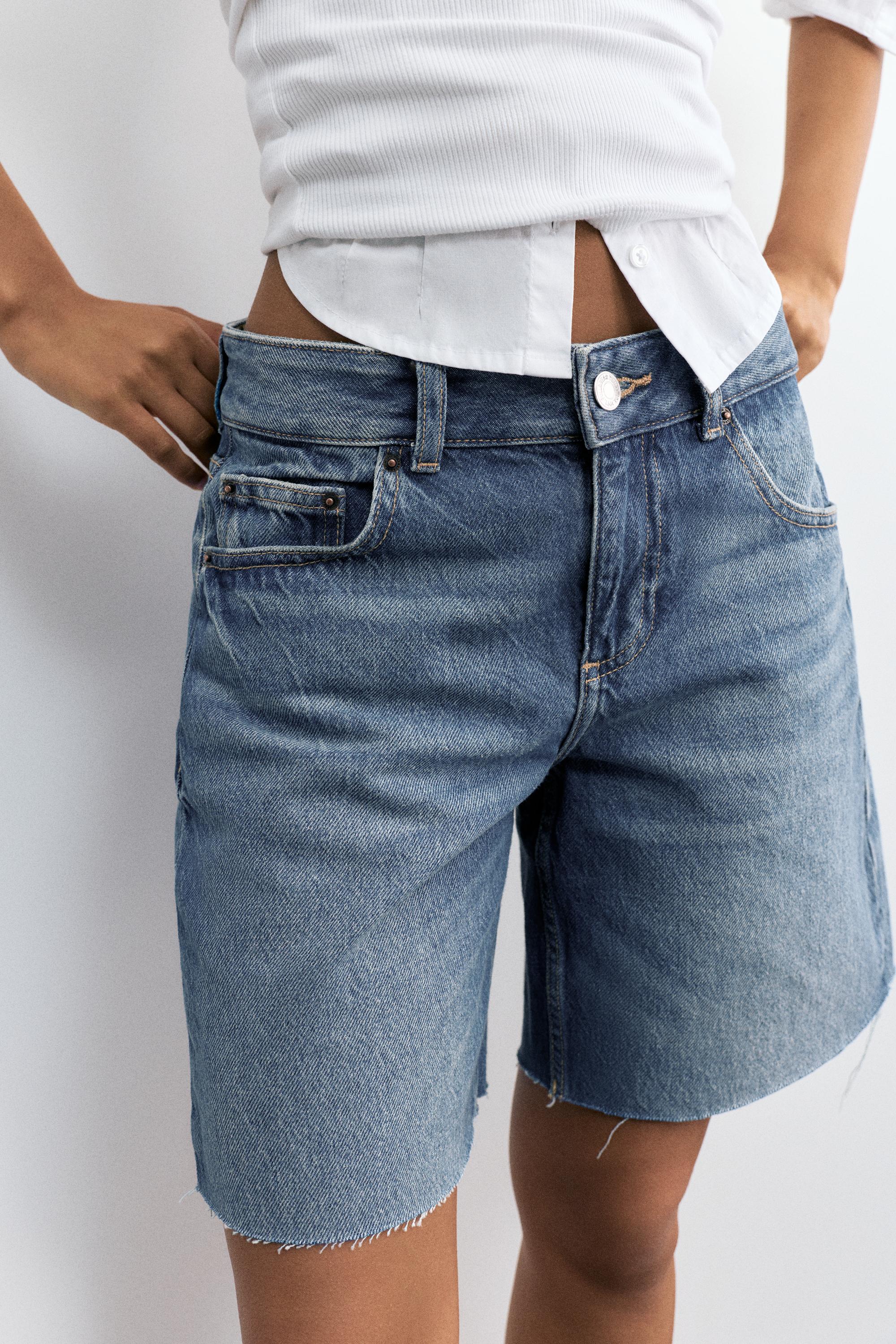 Low-rise denim Bermuda shorts — Medium blue