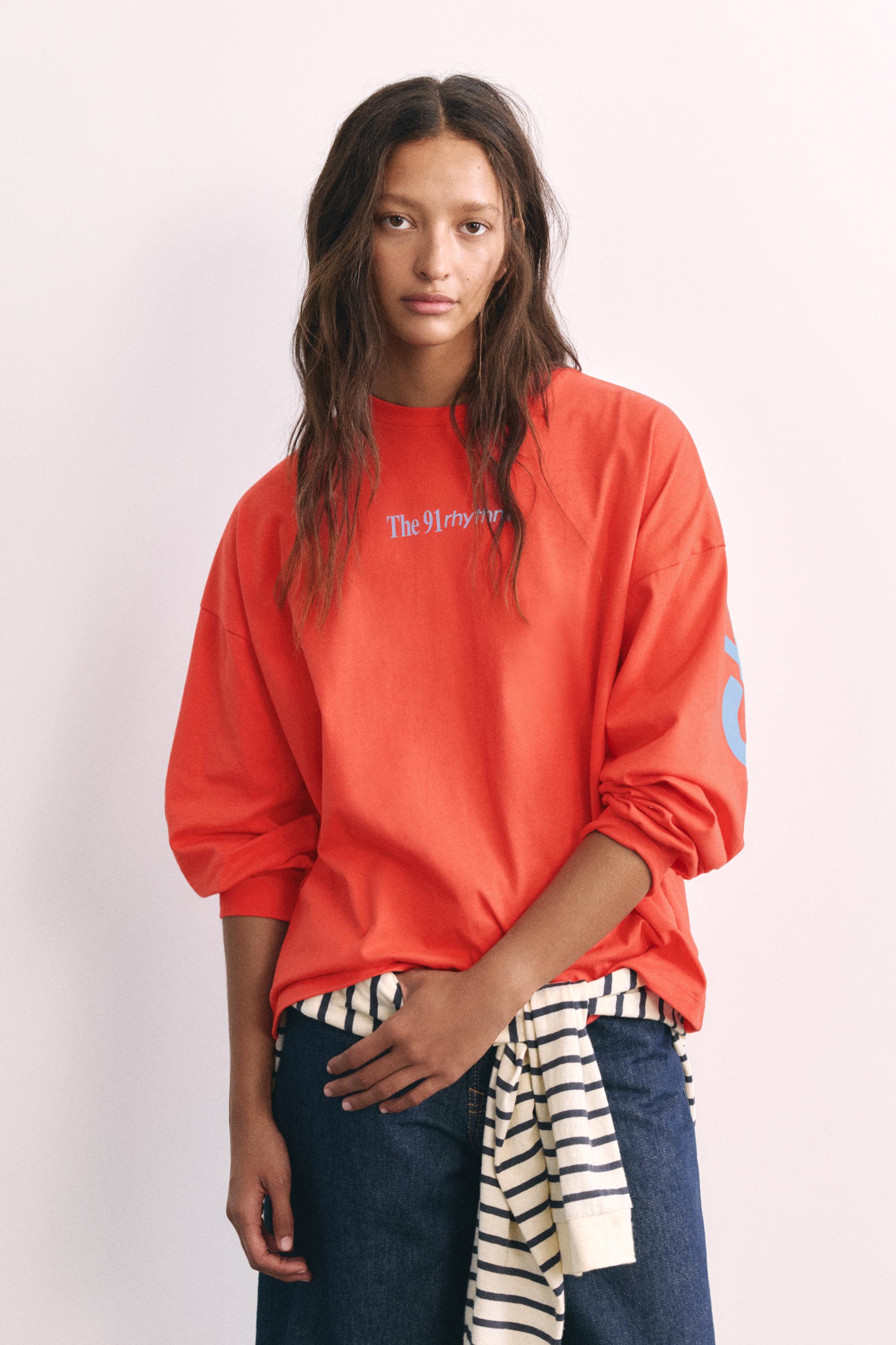 Oversize graphic T-shirt — Bright red