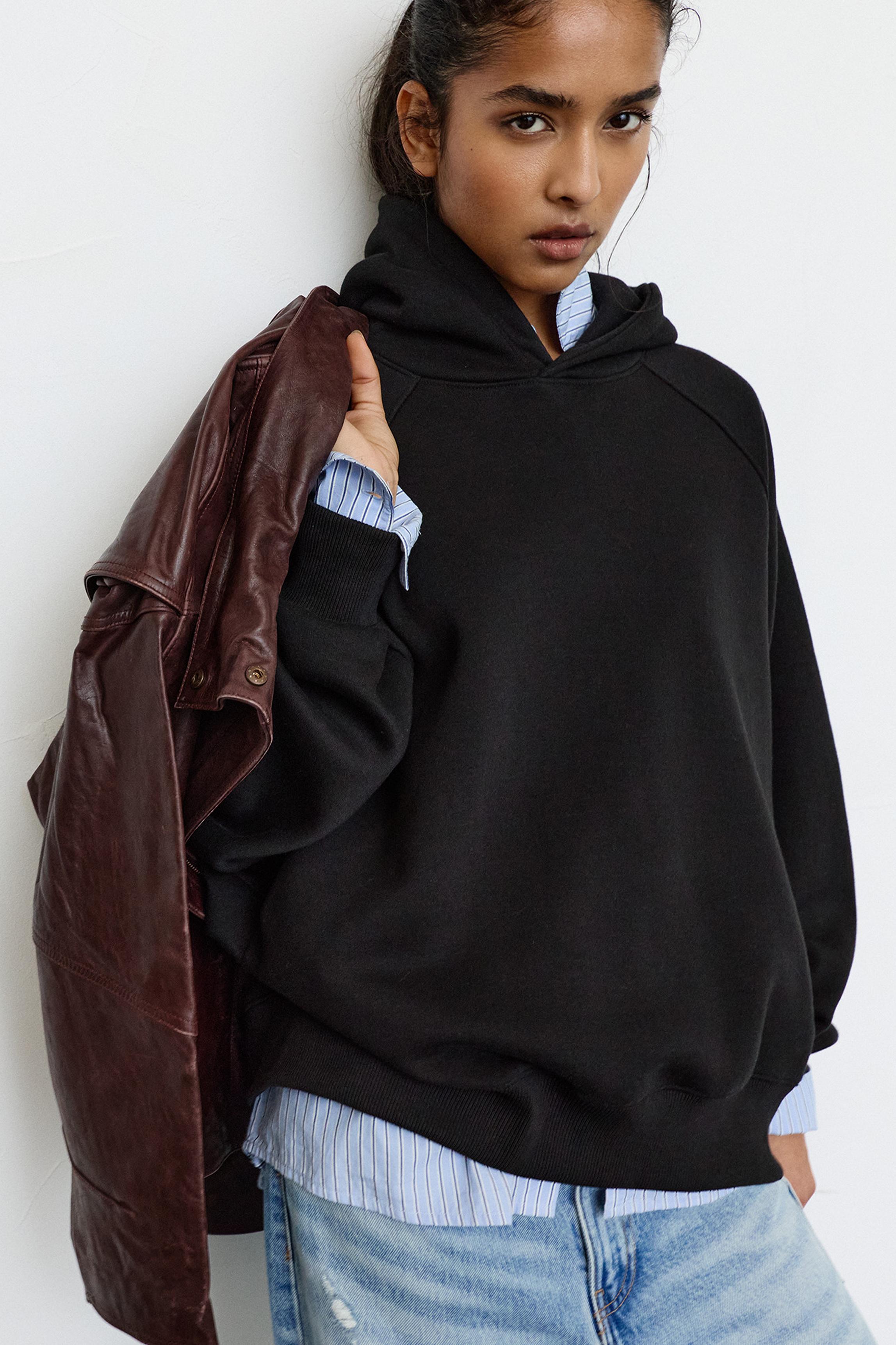 Oversize kapüşonlu sweatshirt - Görsel 18