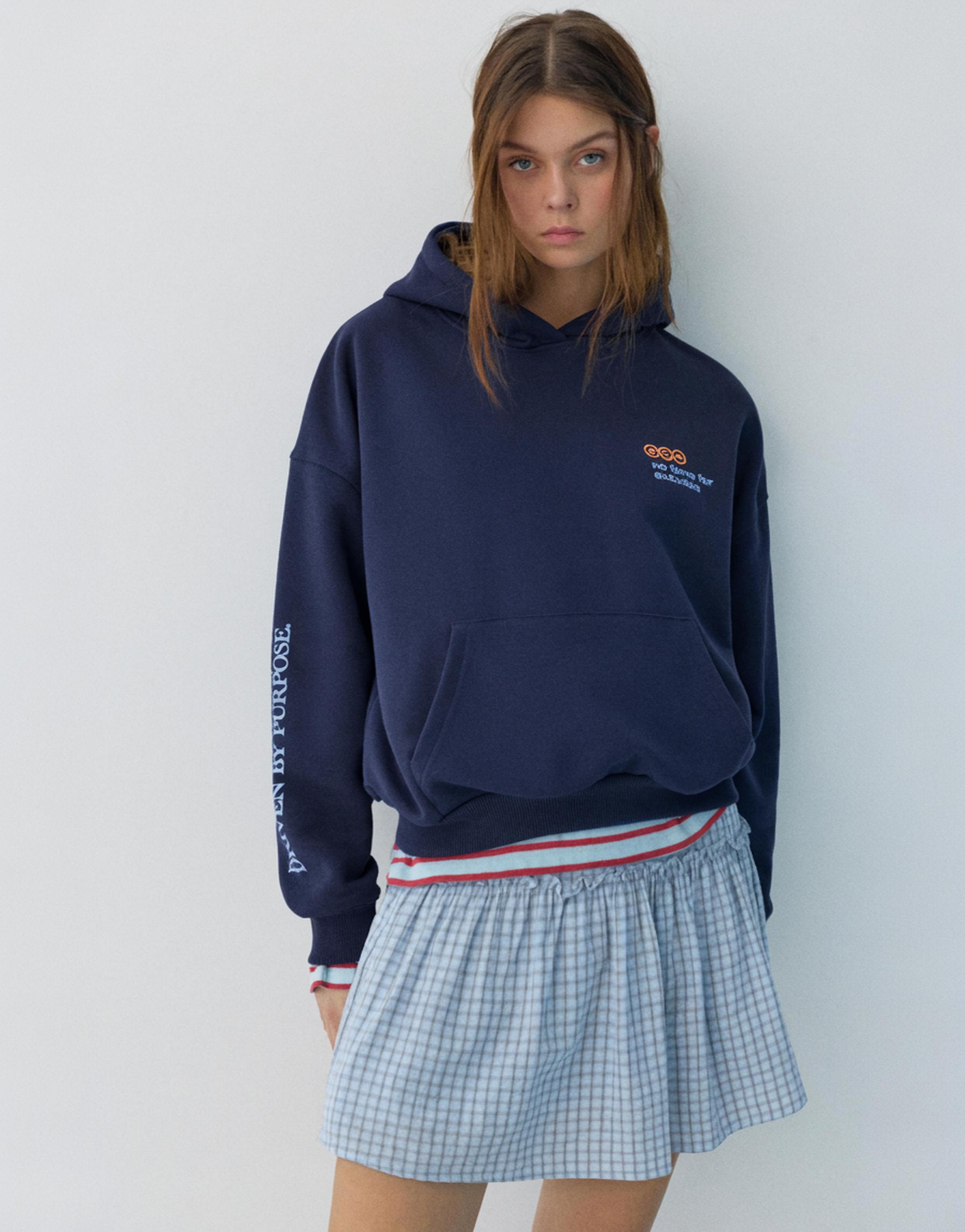 Graphic hoodie — Navy