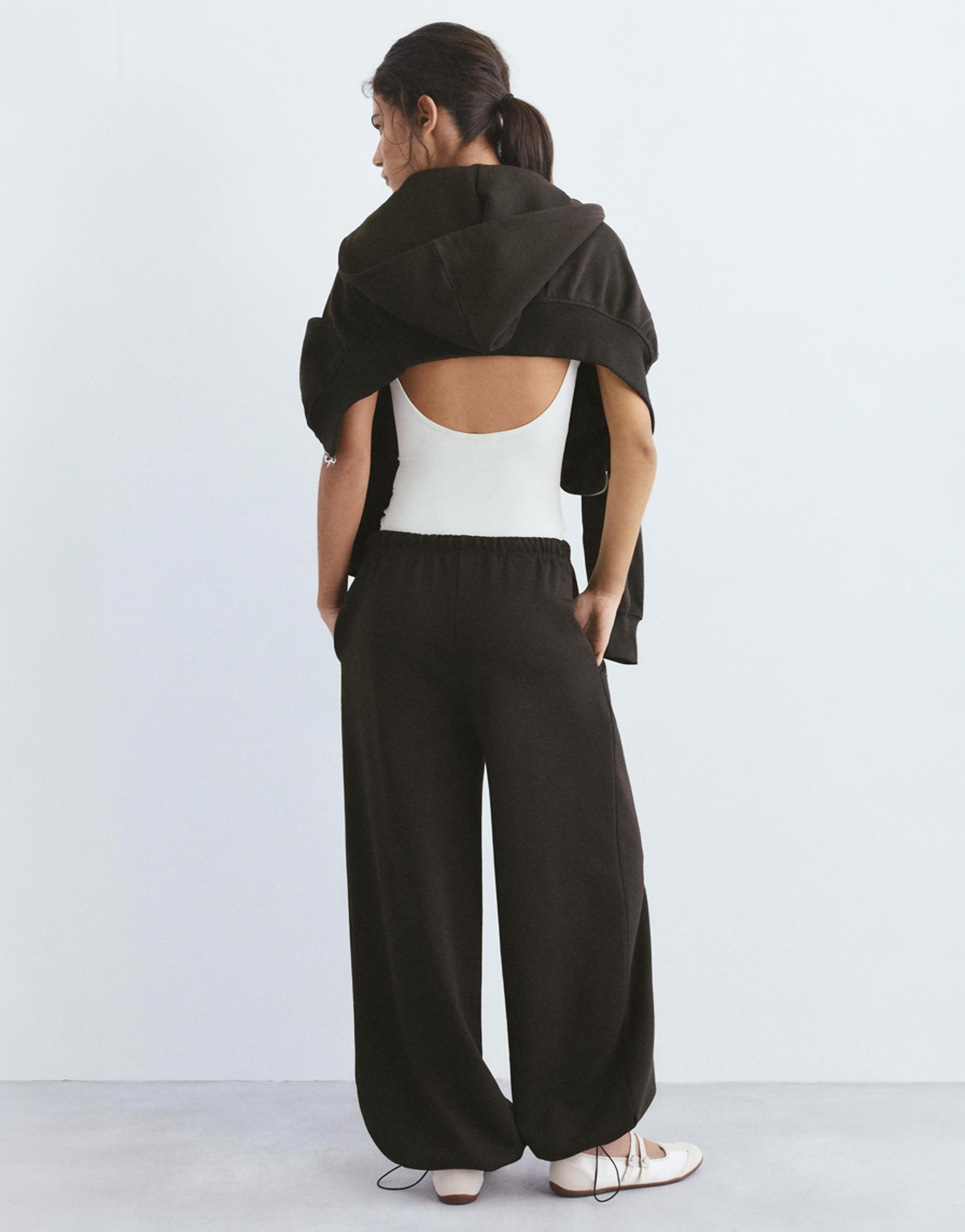 Wide-leg tracksuit bottoms with adjustable hem — Brown