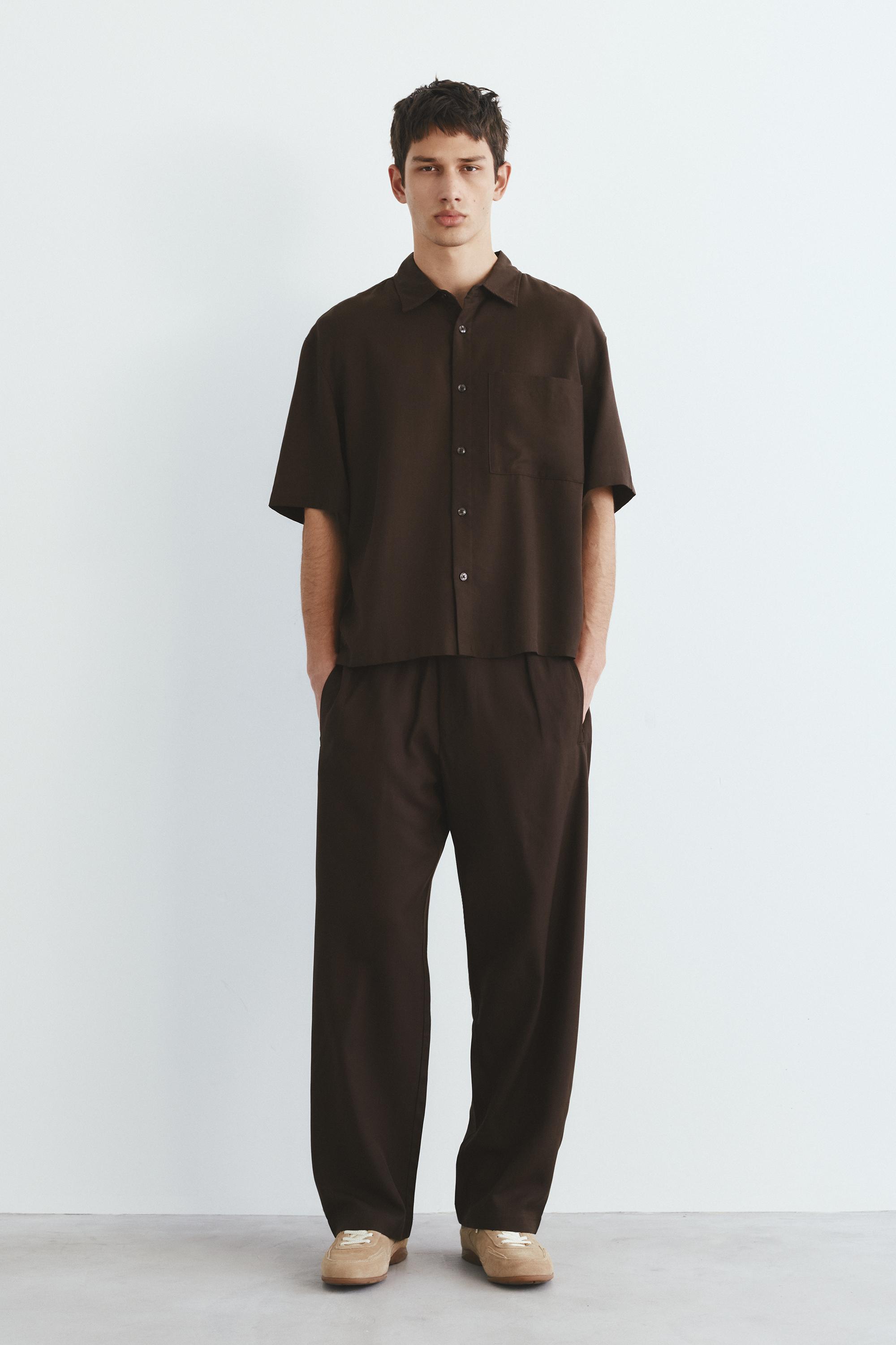 Short sleeve shirt with pocket — Chocolate