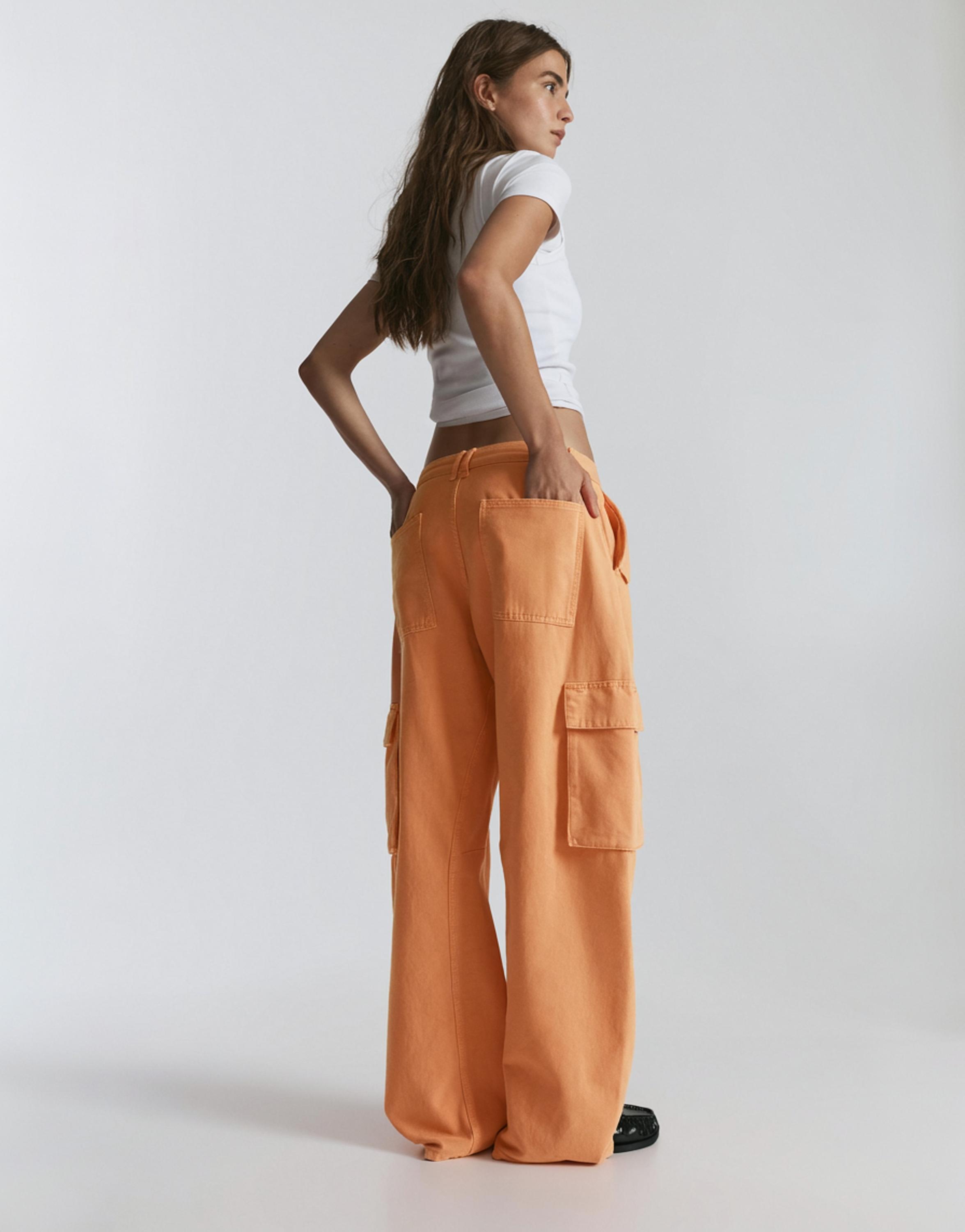 Balloon fit cargo trousers — Orange