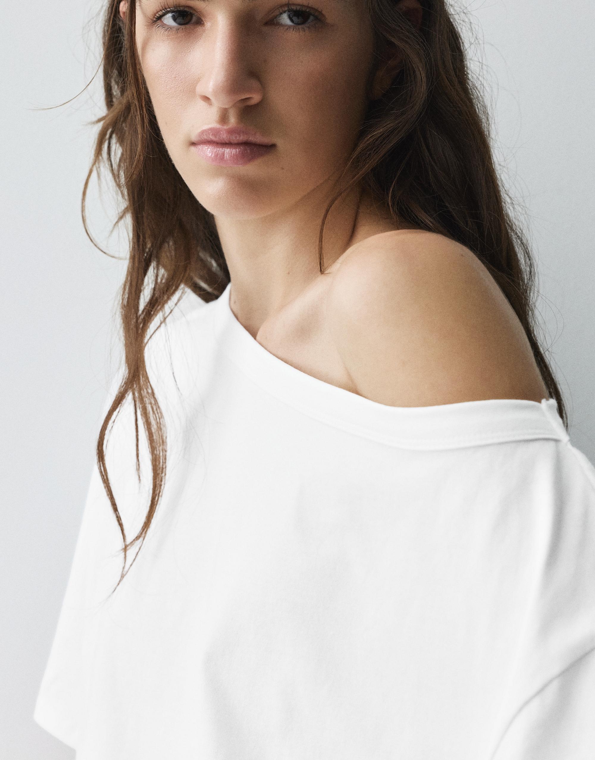 Asymmetric short sleeve T-shirt — White