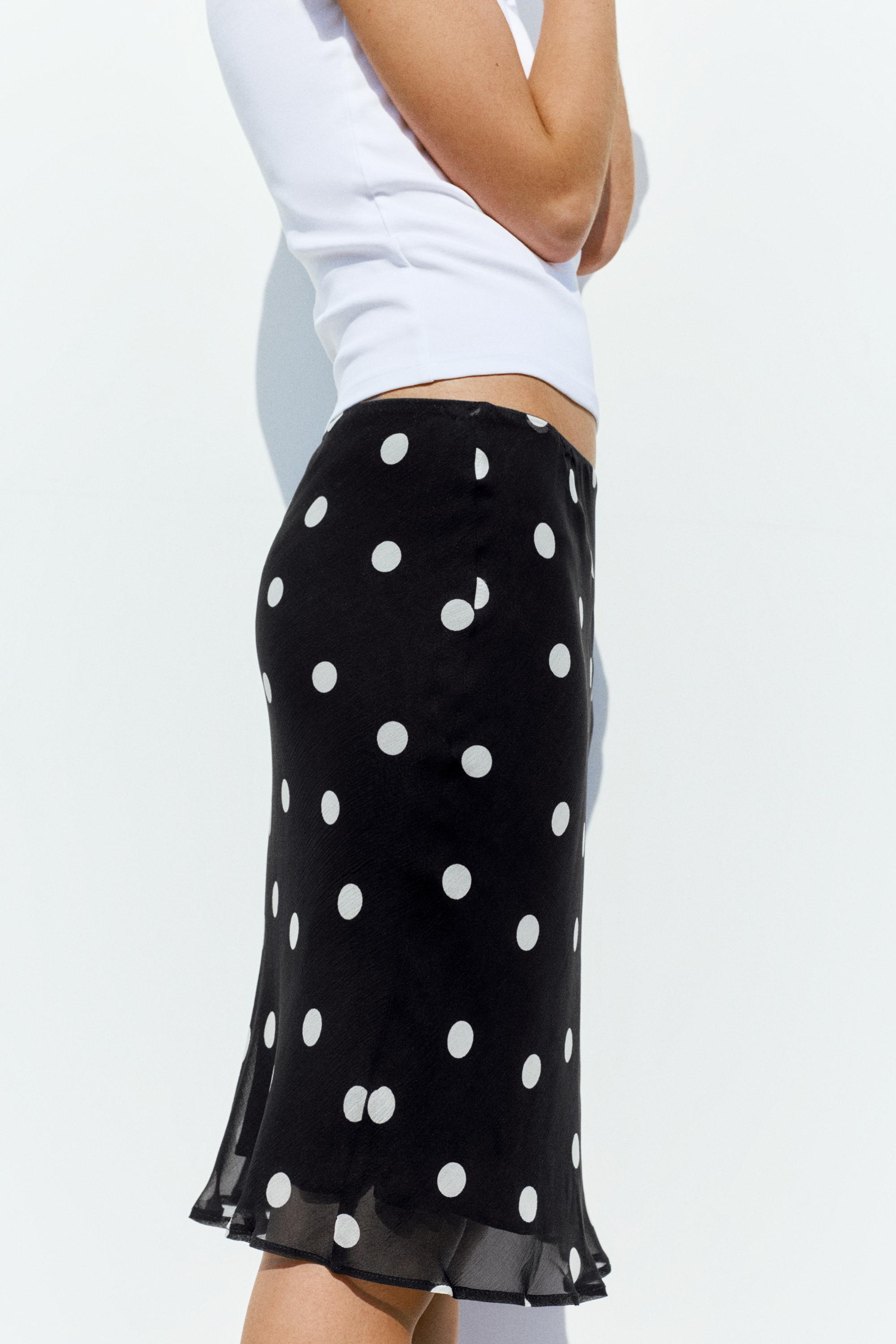 Polka dot skirt — Black