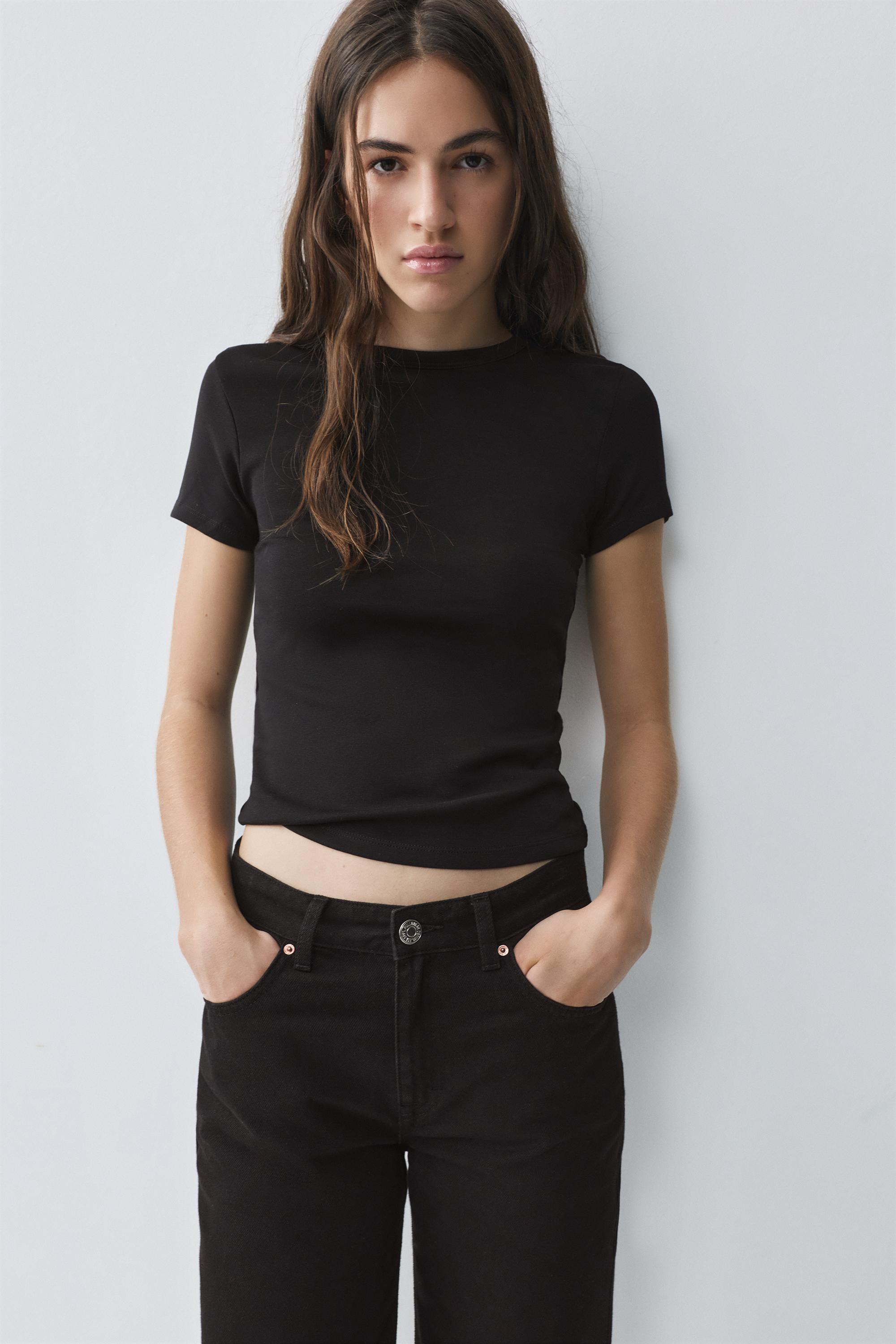 Fitted short sleeve T-shirt — Black