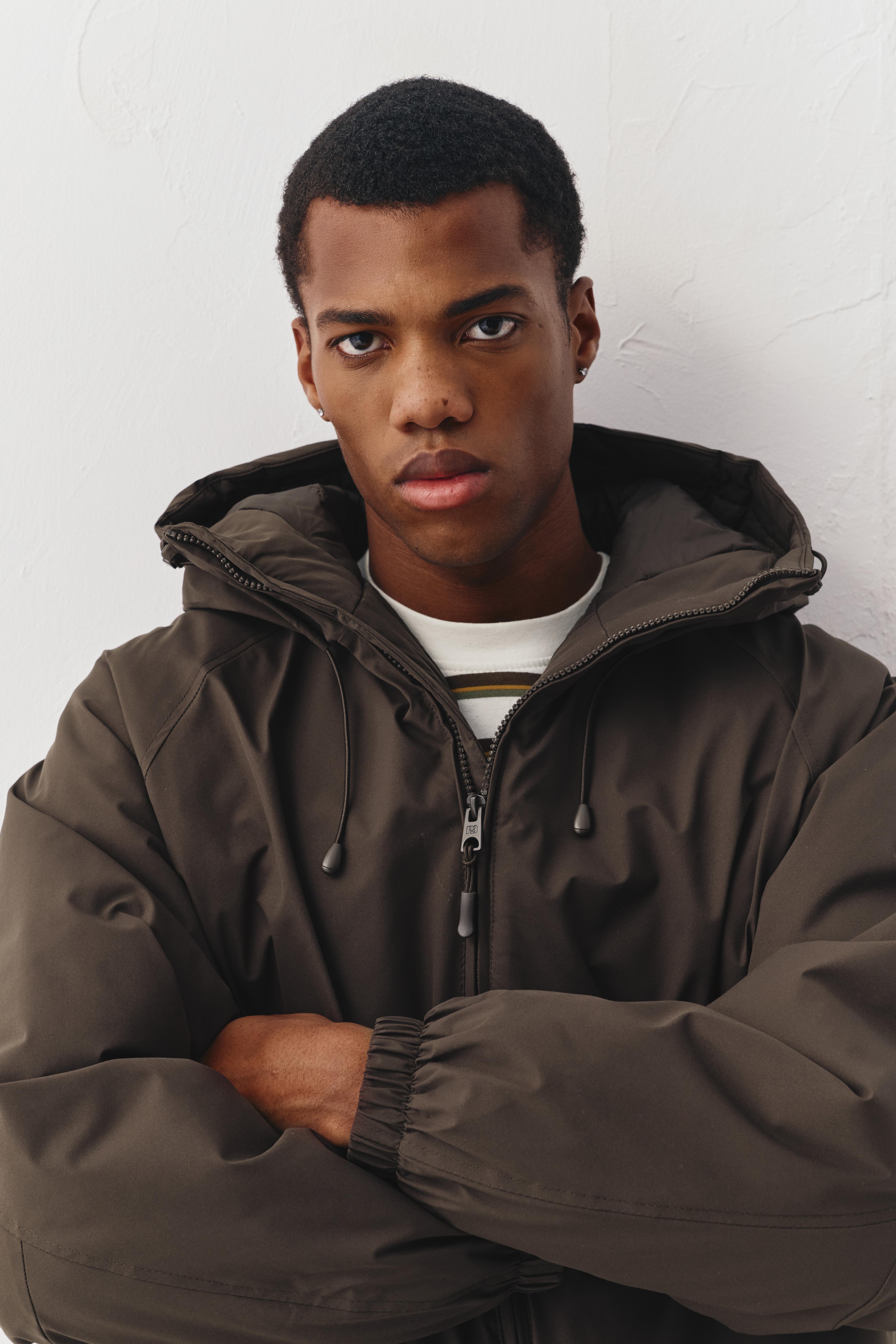 Dik yaka şişme mont - Görsel 21