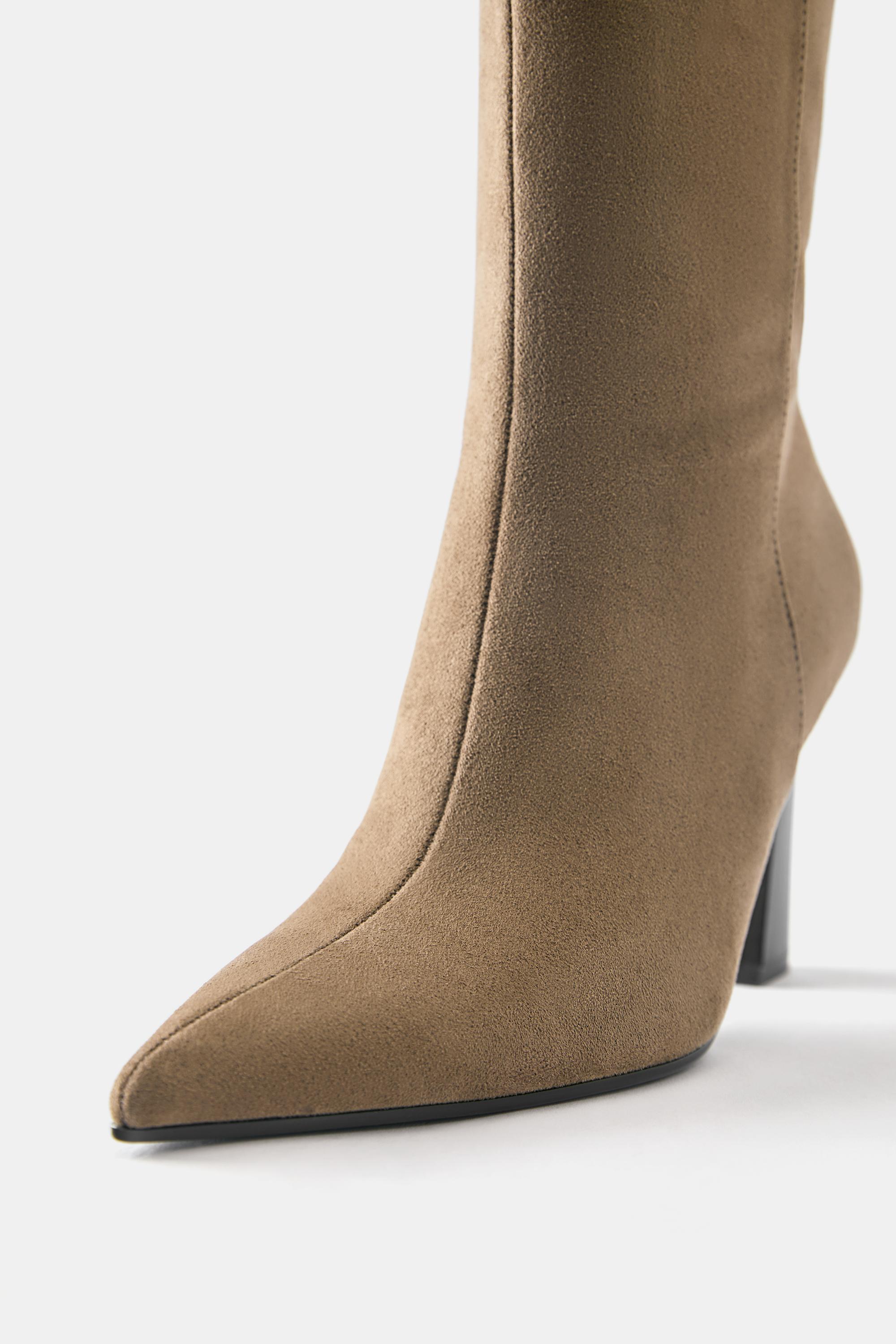 High-heel boots — 1-101