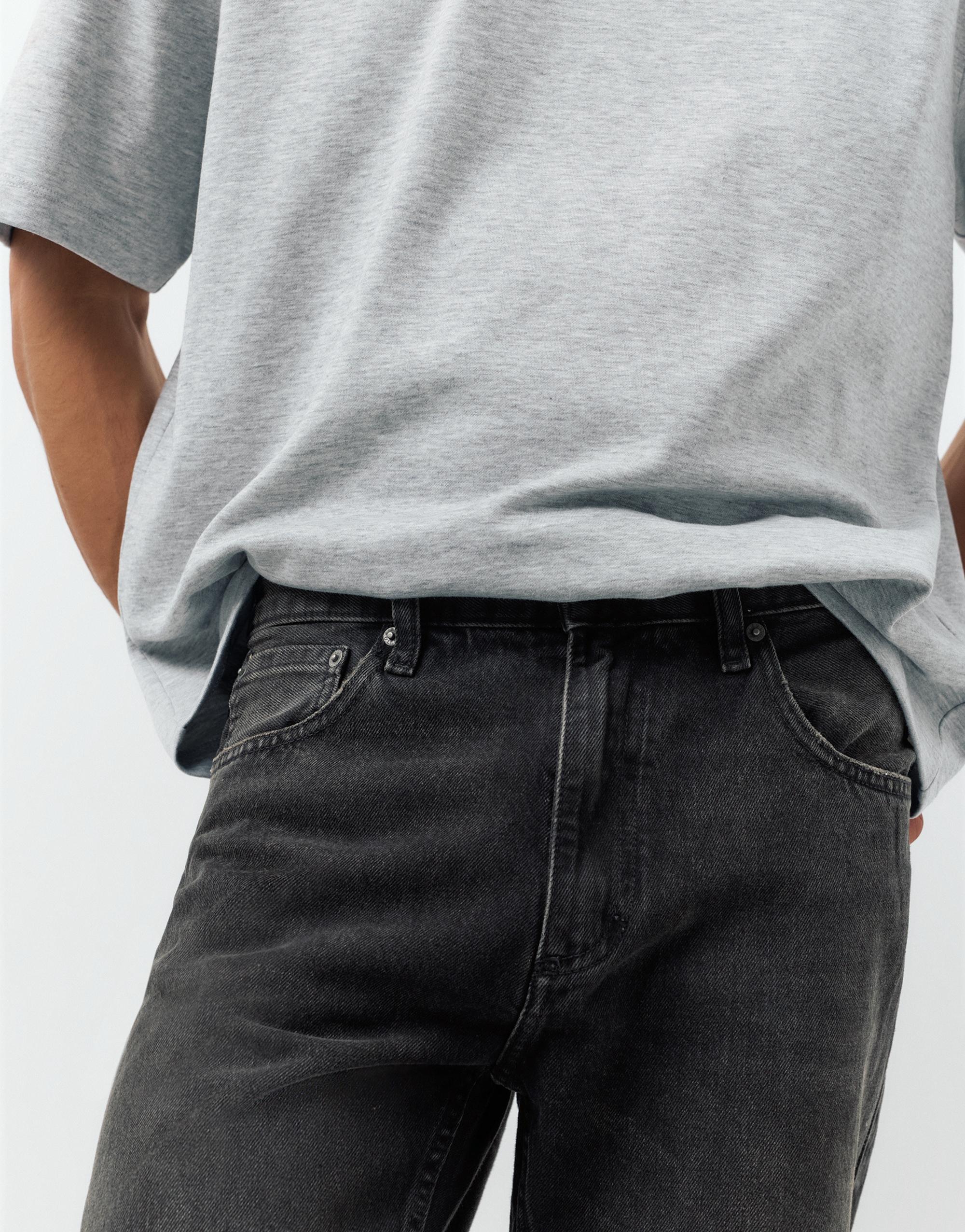 Straight-leg jeans — Faded black
