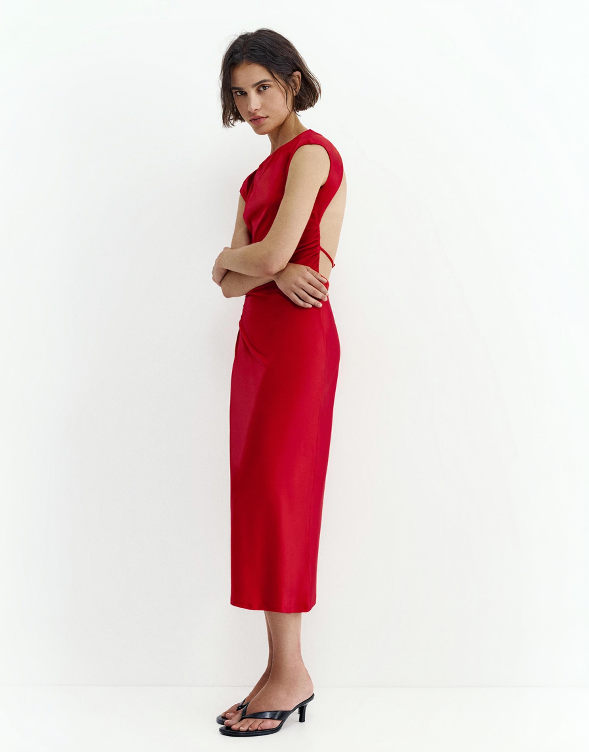 Open back midi dress — Strawberry