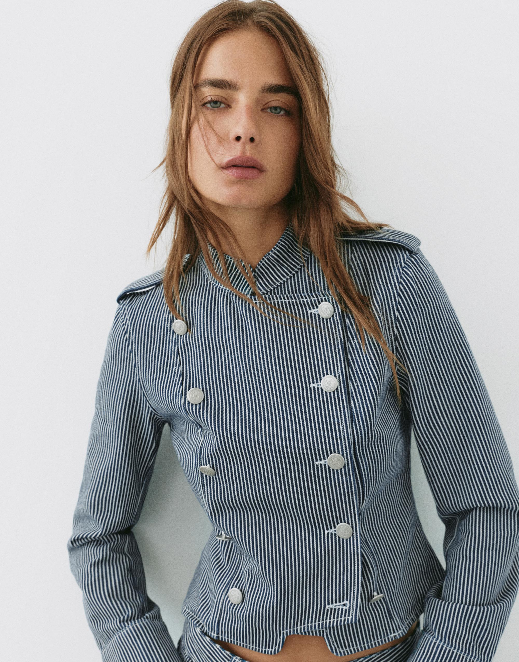 Striped buttoned denim jacket — Dark blue