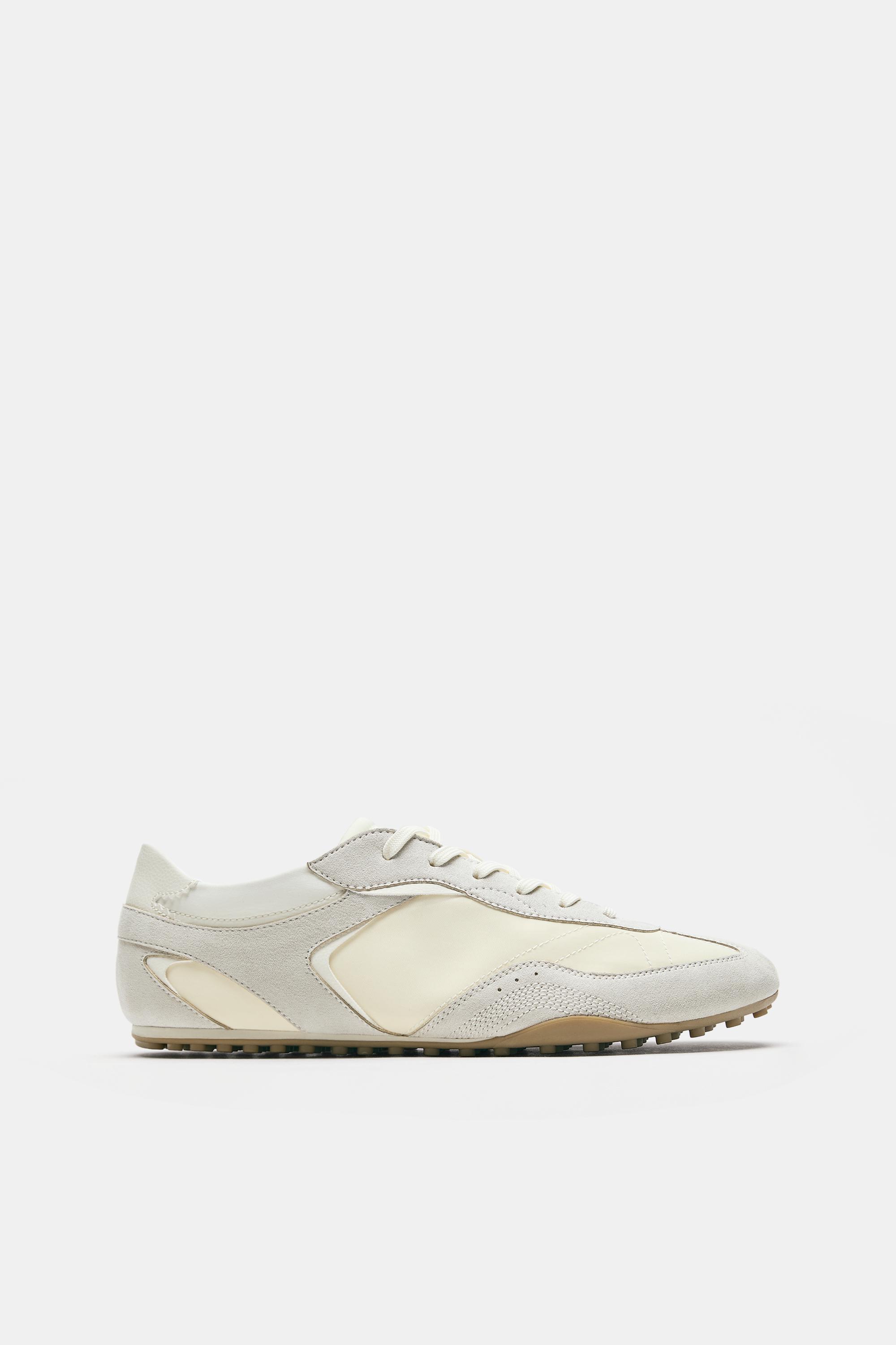Trainers — Ecru