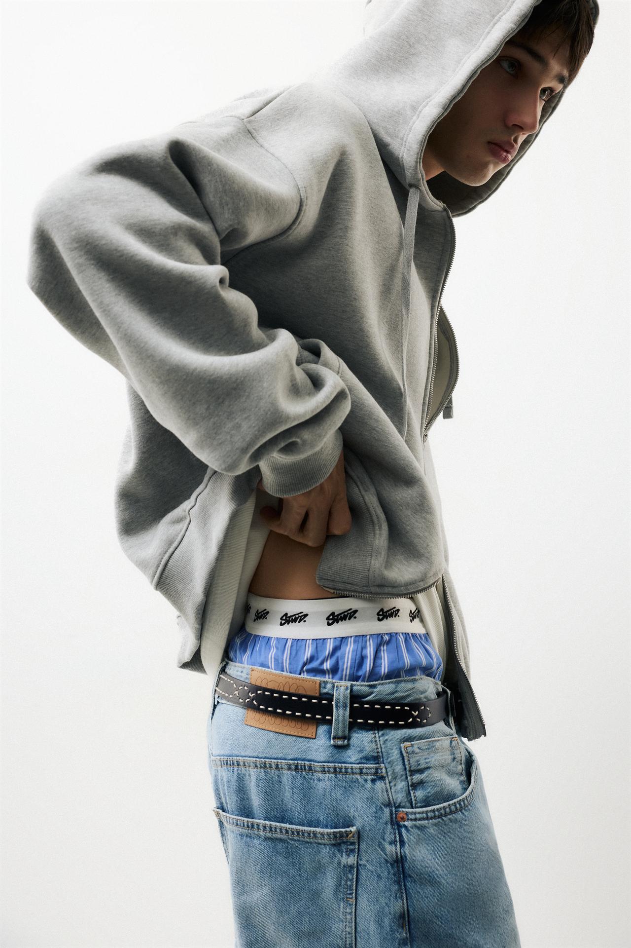 Stitched belt — Black