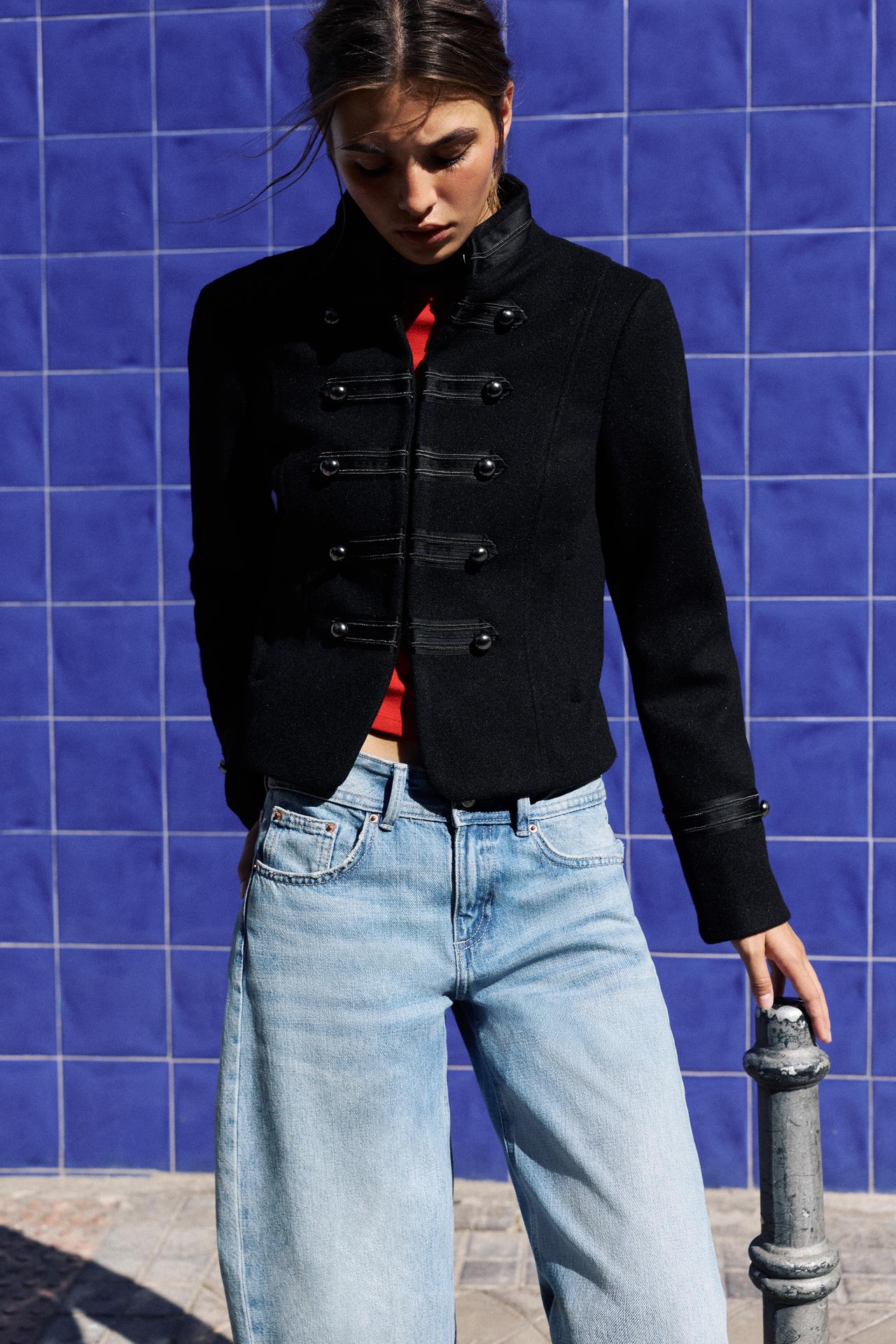 Fitted fireman clasp jacket — Black