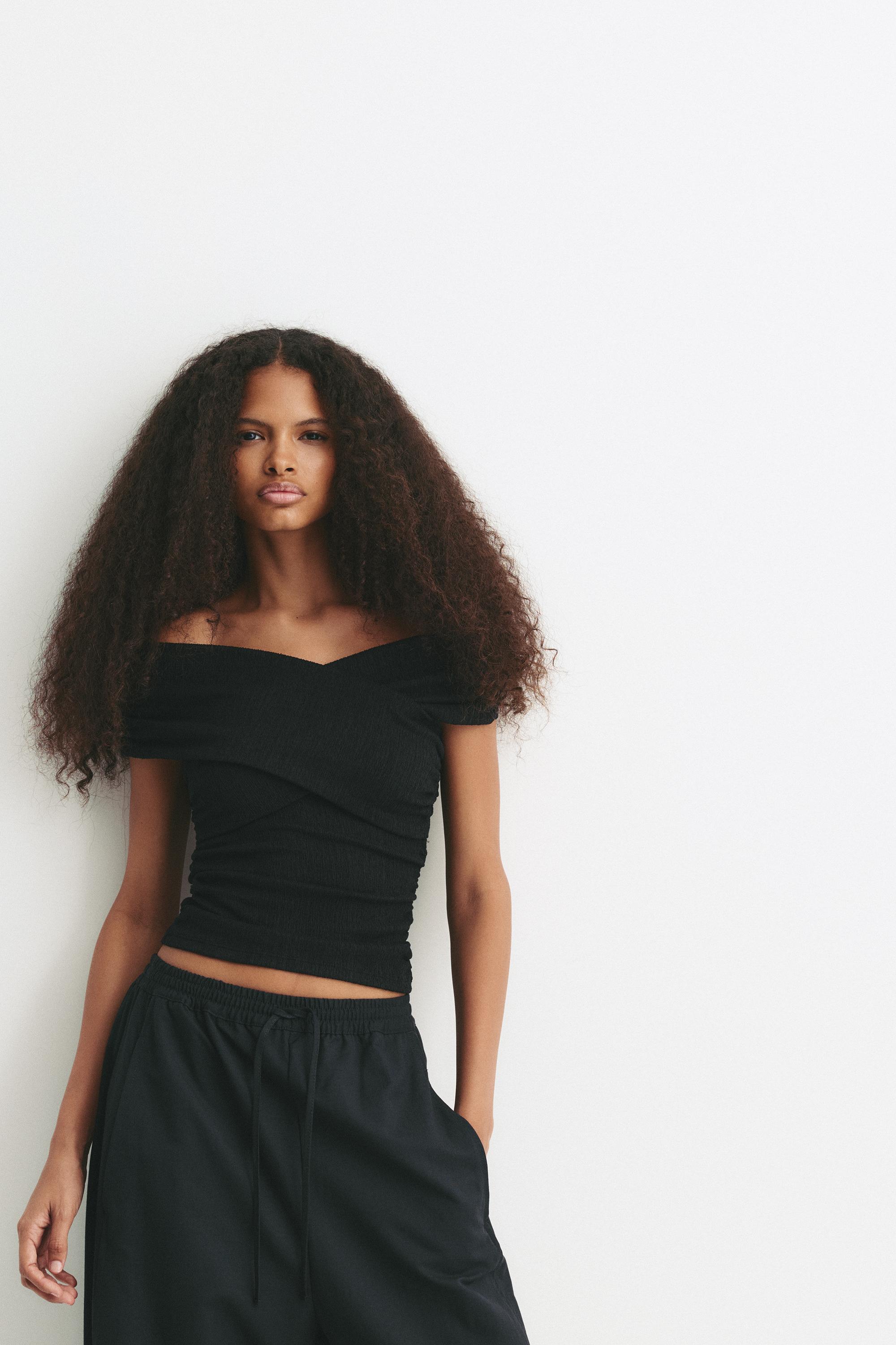 Top Mit Gekreuztem Carmen-Ausschnitt