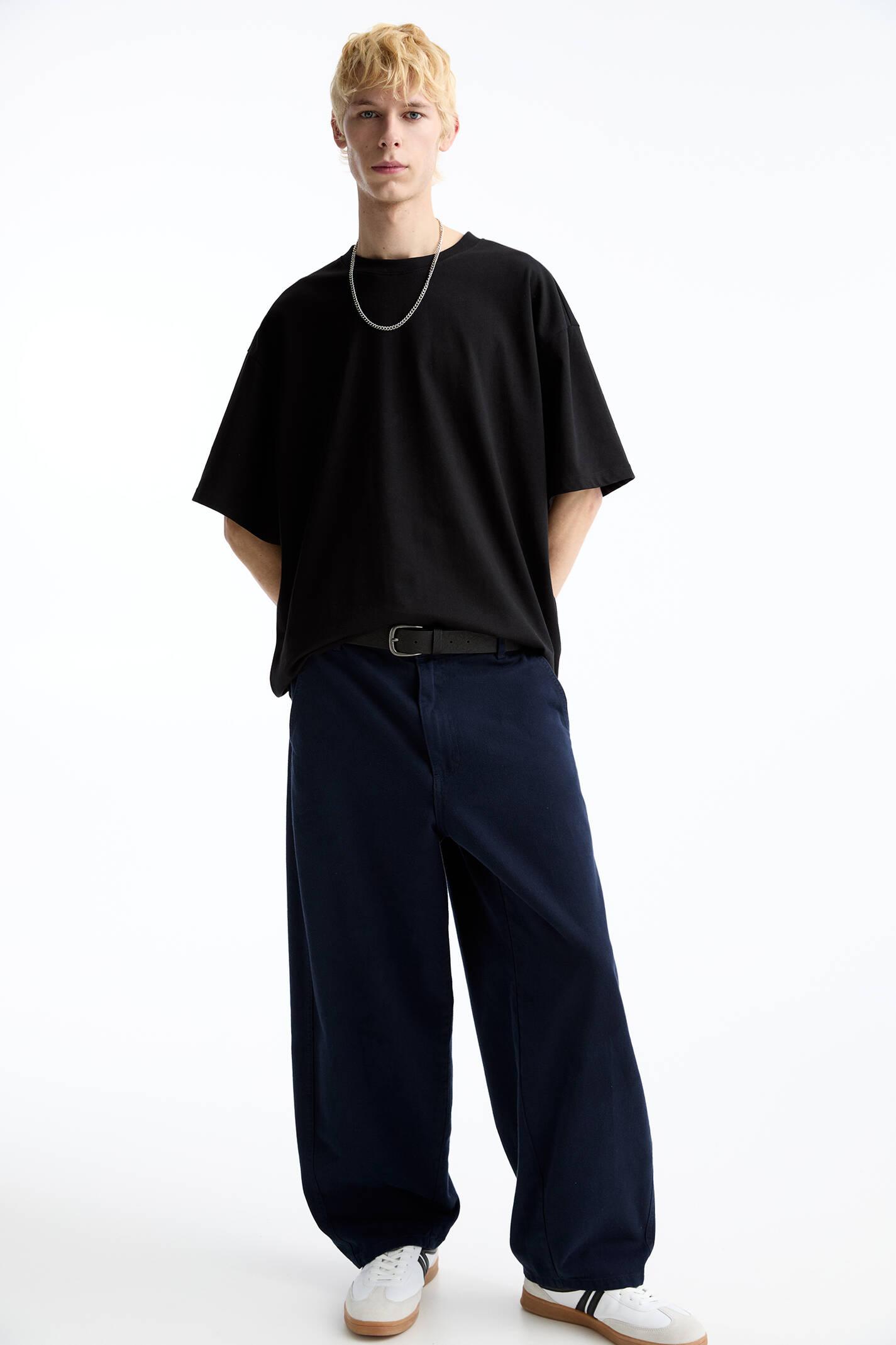 Heavy weight T-shirt — Black