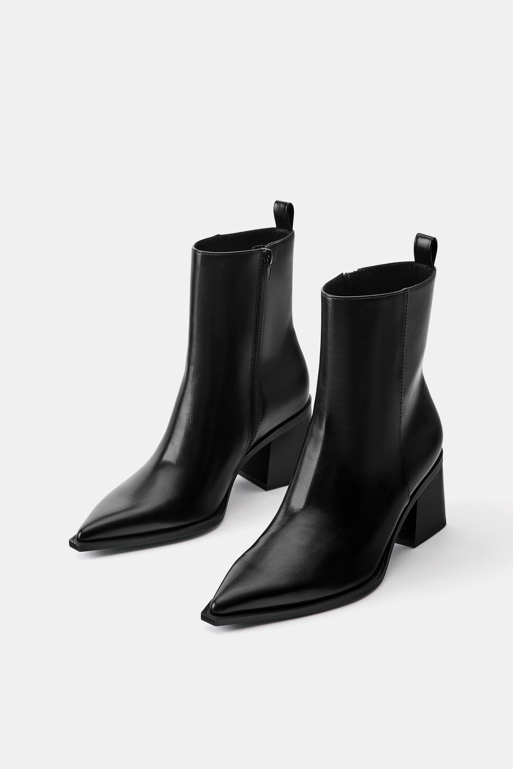 Block heel ankle boots — Black