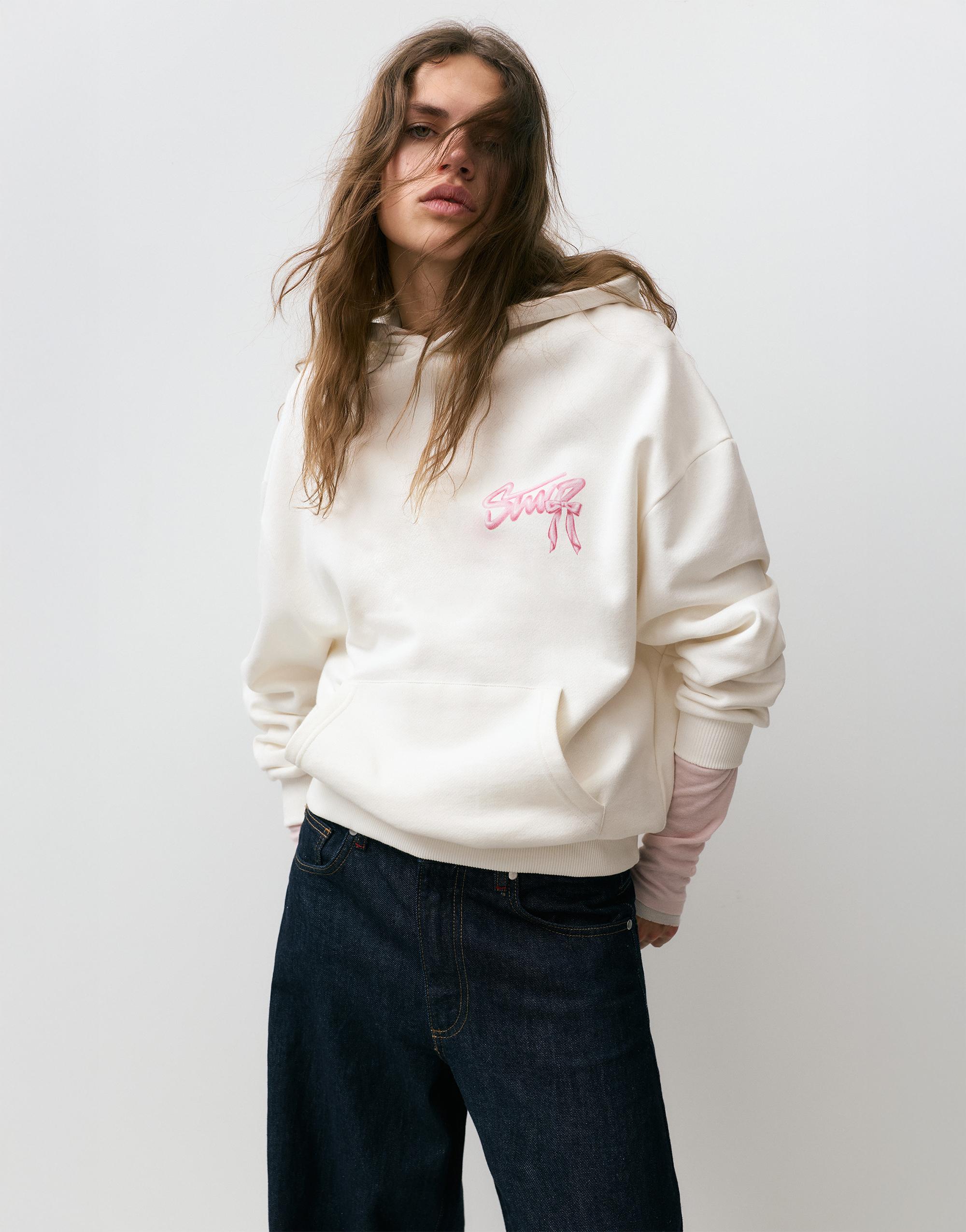 Fiyonk grafikli kapüşonlu sweatshirt - Görsel 6