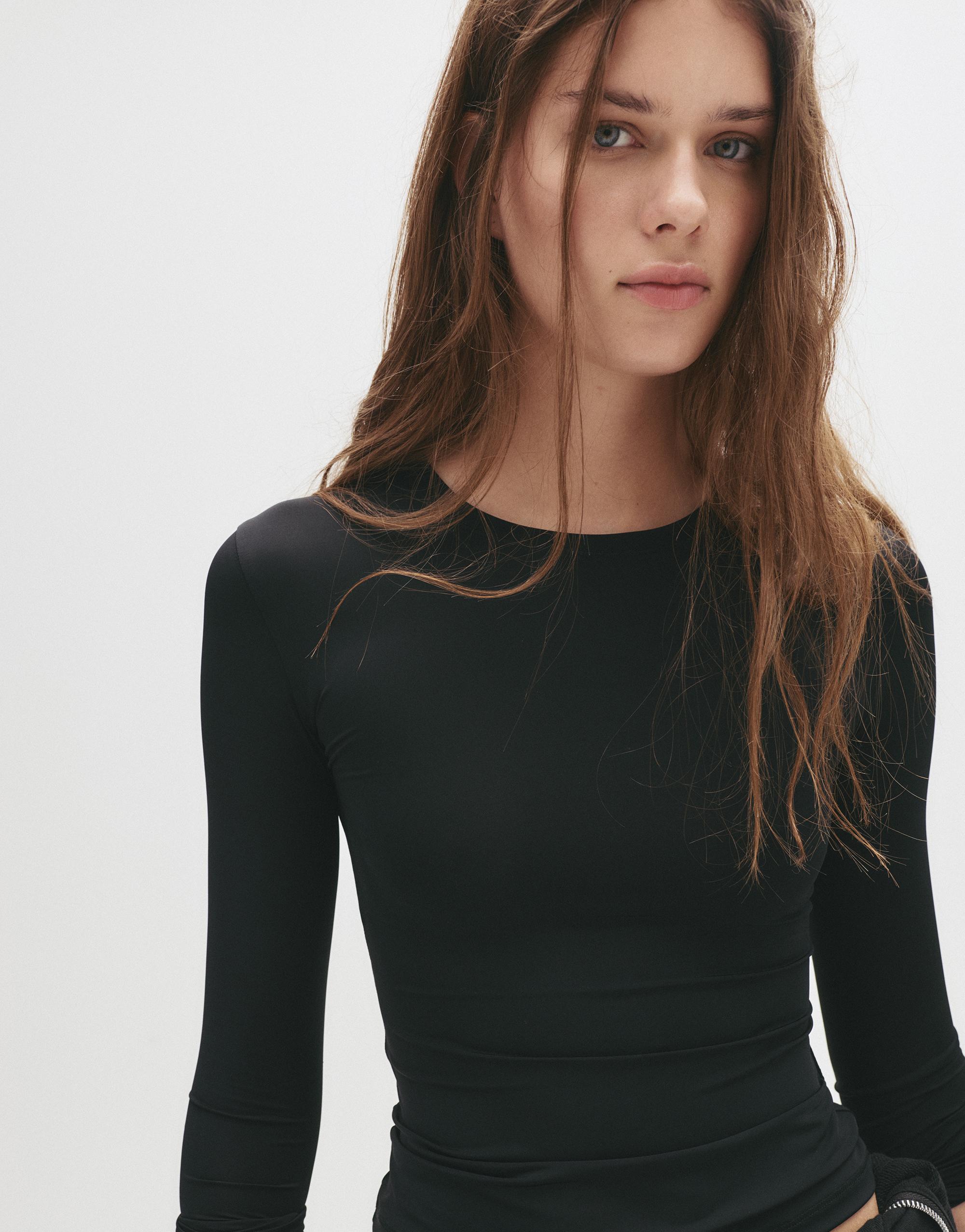 Fitted polyamide T-shirt — Black