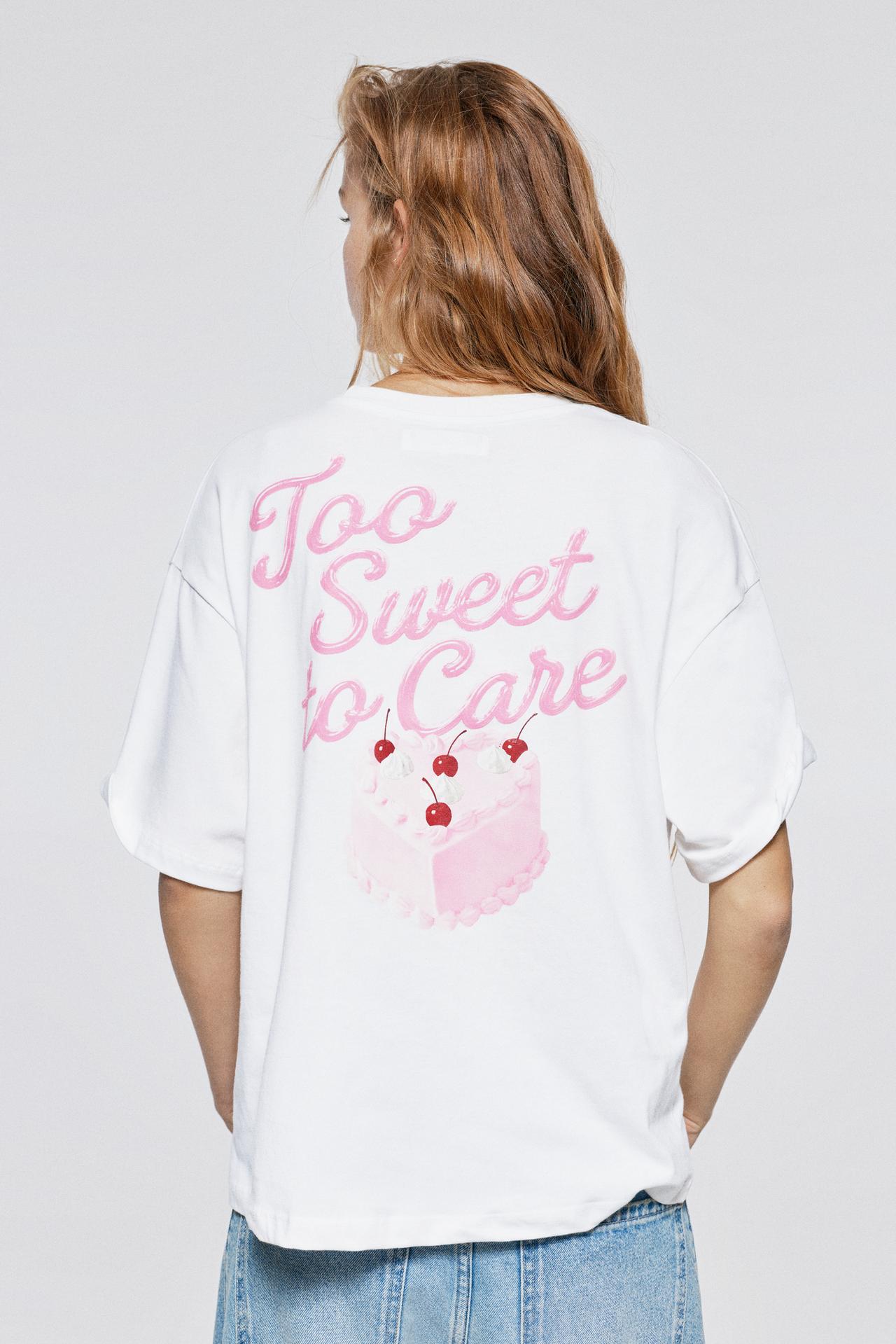 Oversize cake and cherry graphic T-shirt — Ice