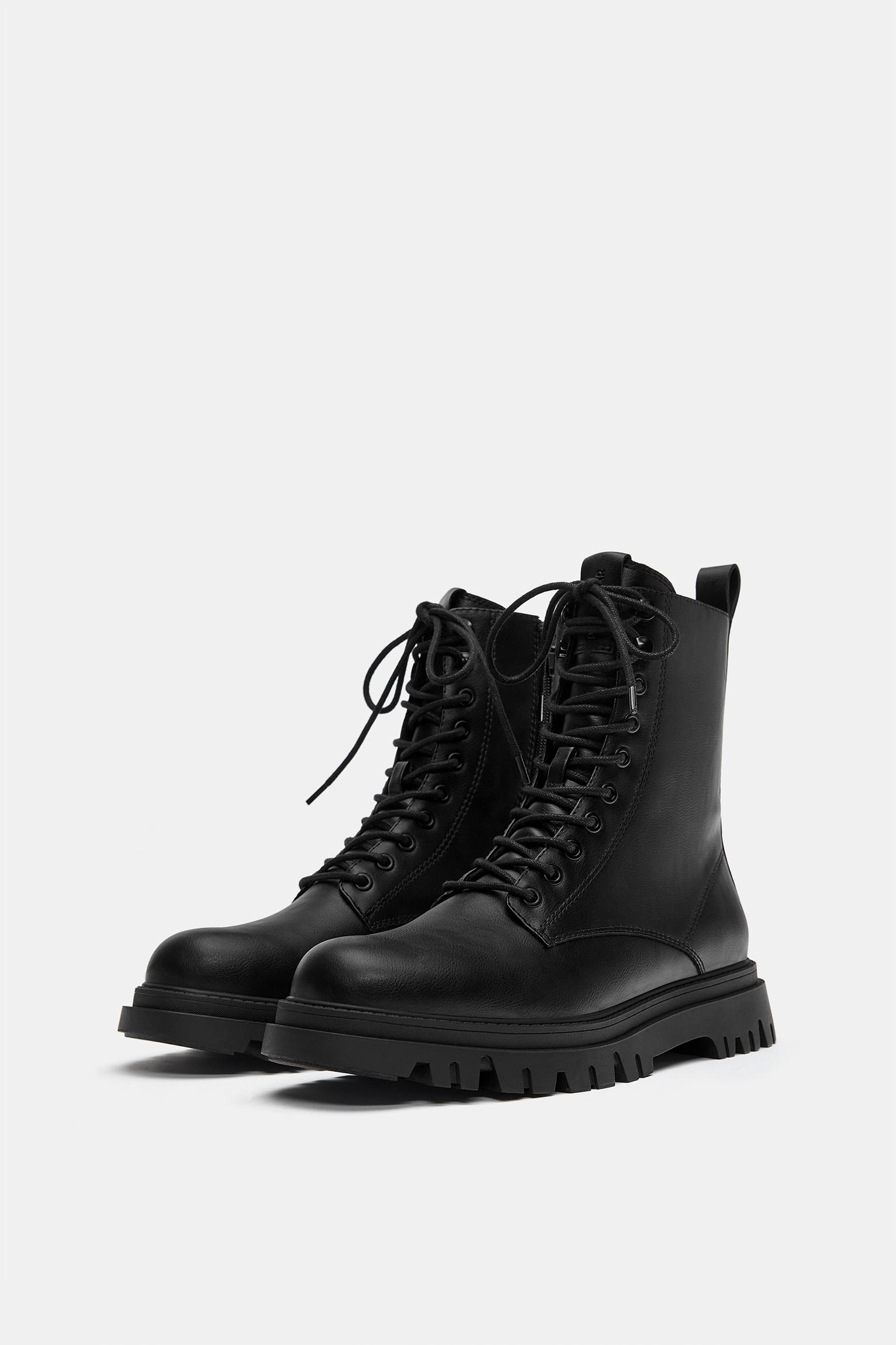 Lace-up lined boots — Black