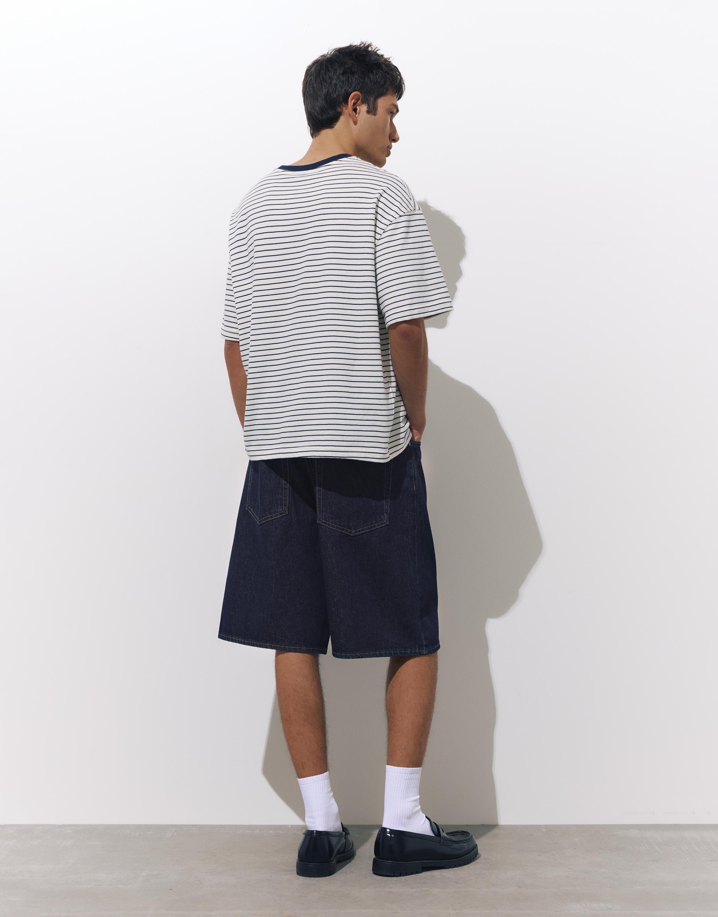 Pens detaylı geniş paça denim bermuda - Görsel 9