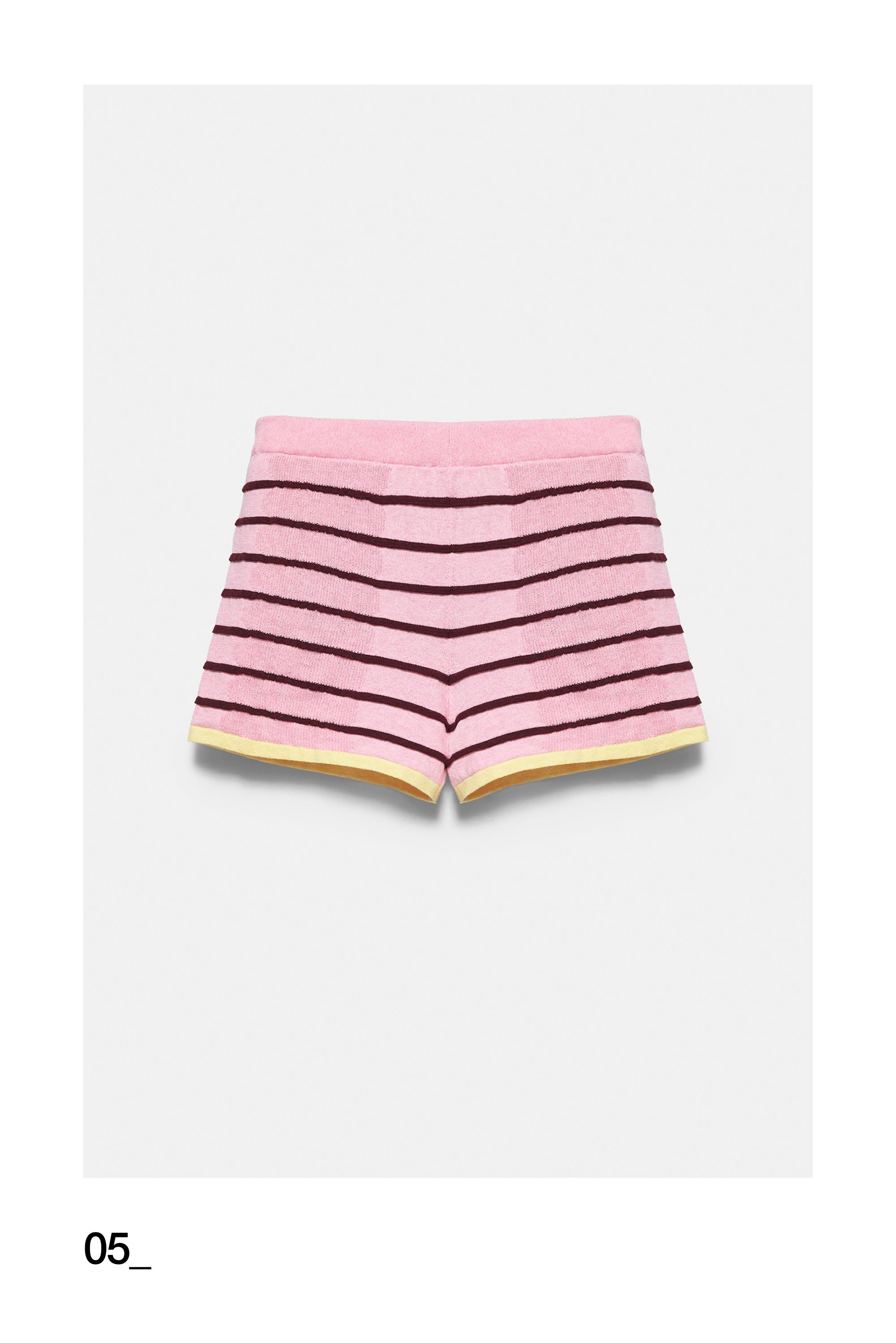Striped knit shorts — Pink