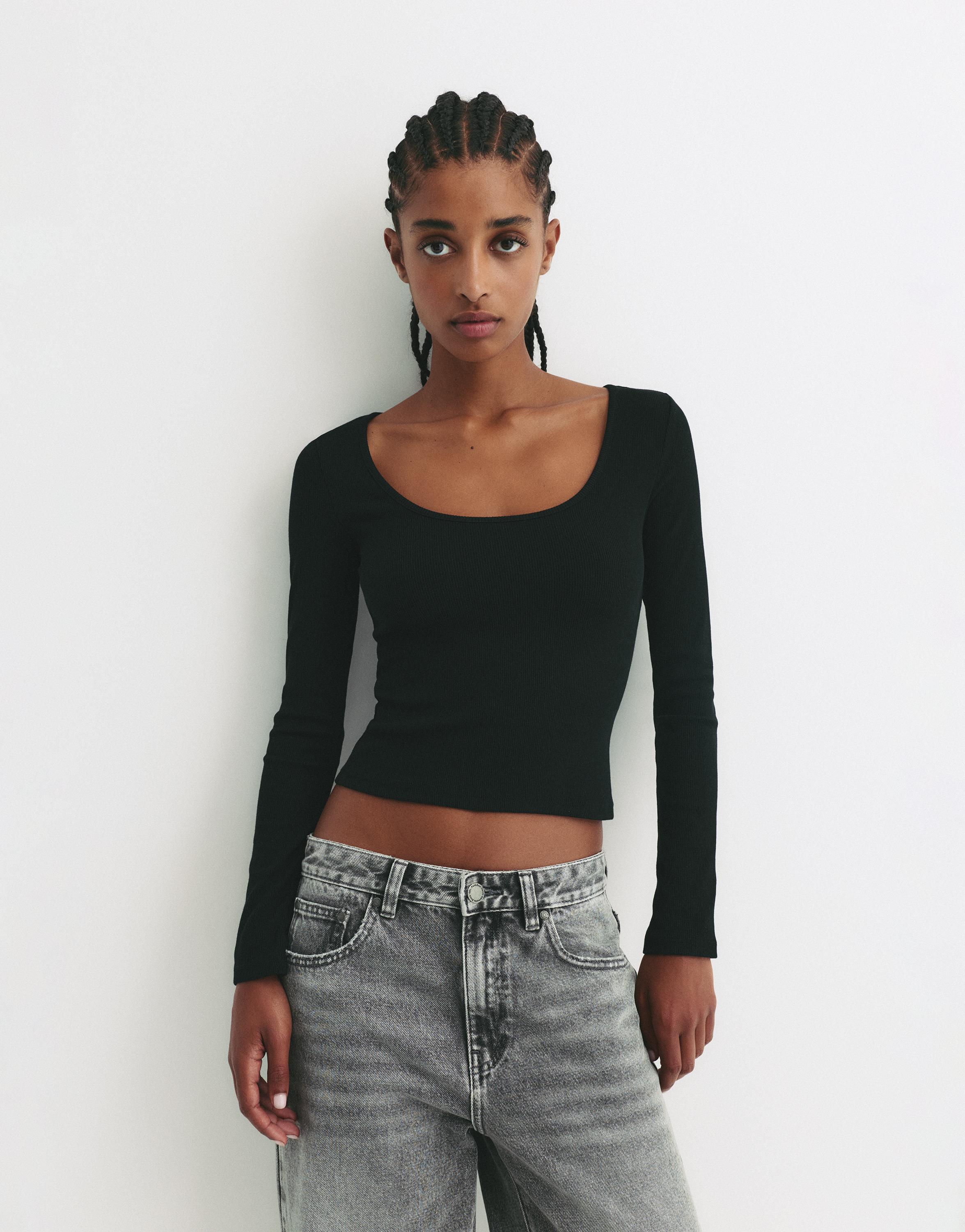 Ribbed round neck T-shirt — Black