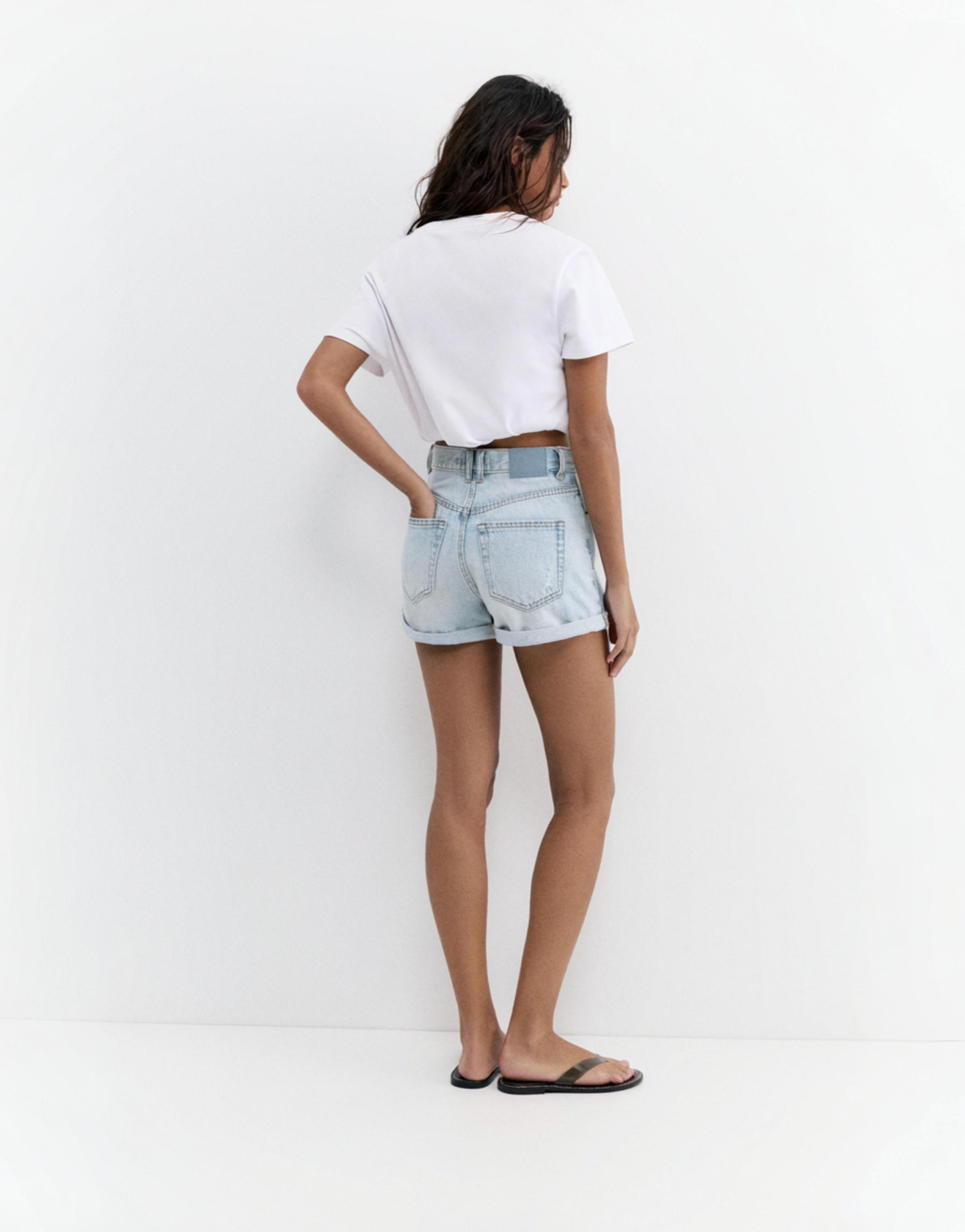 Denim turn-up mom shorts — Pale blue