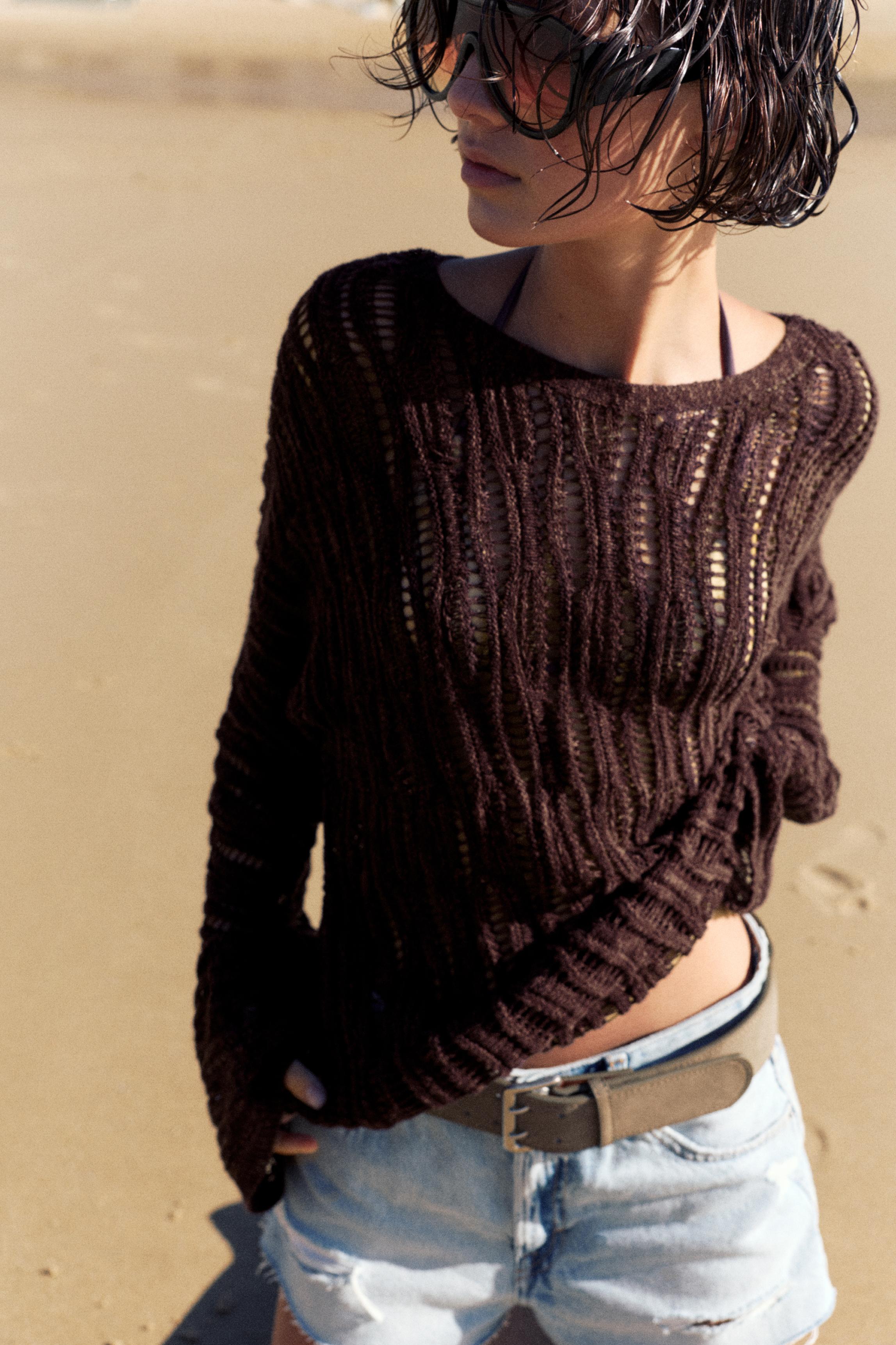 Cutwork jumper — Brown