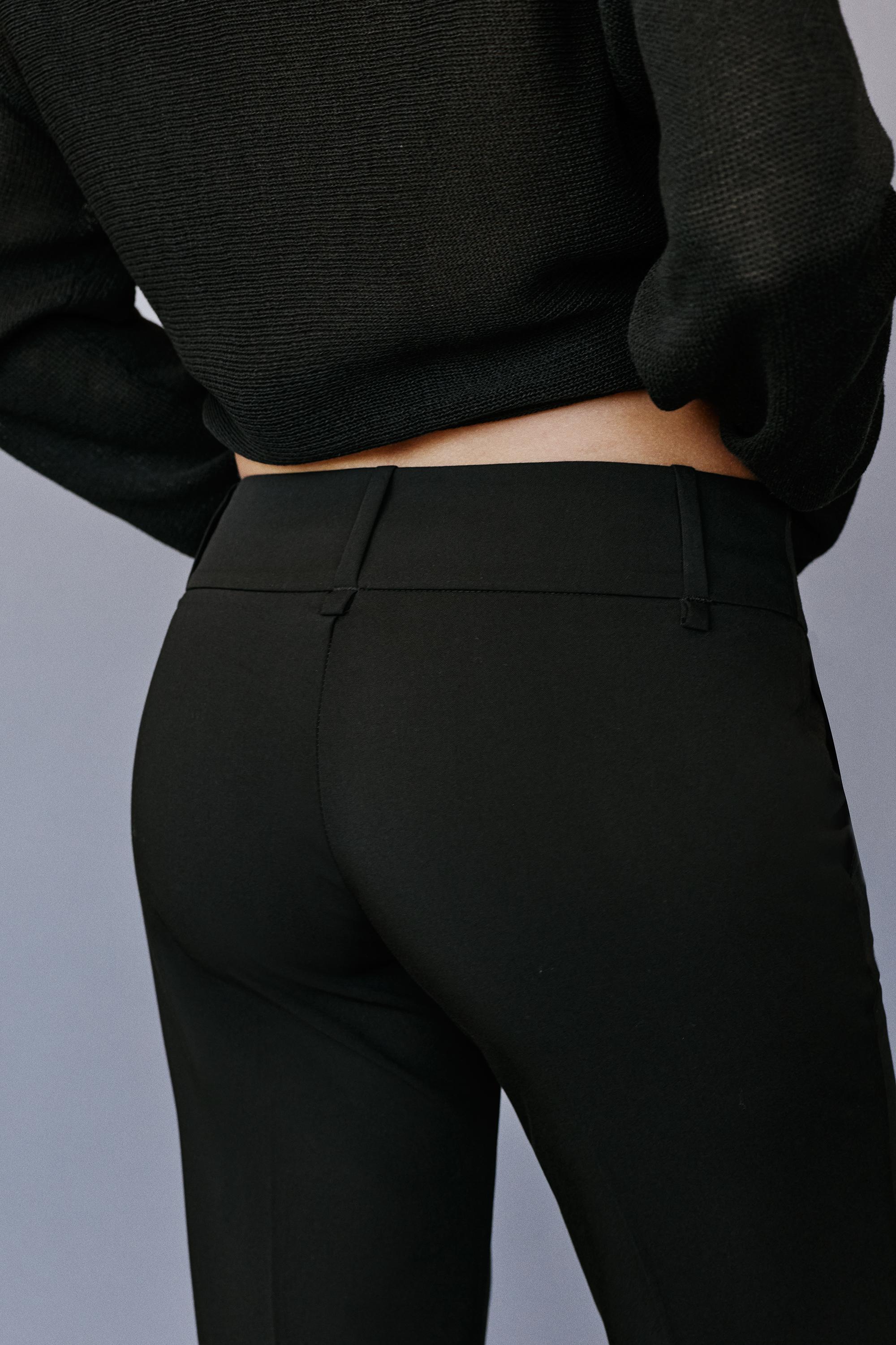 Flared trousers with belt loops — Black