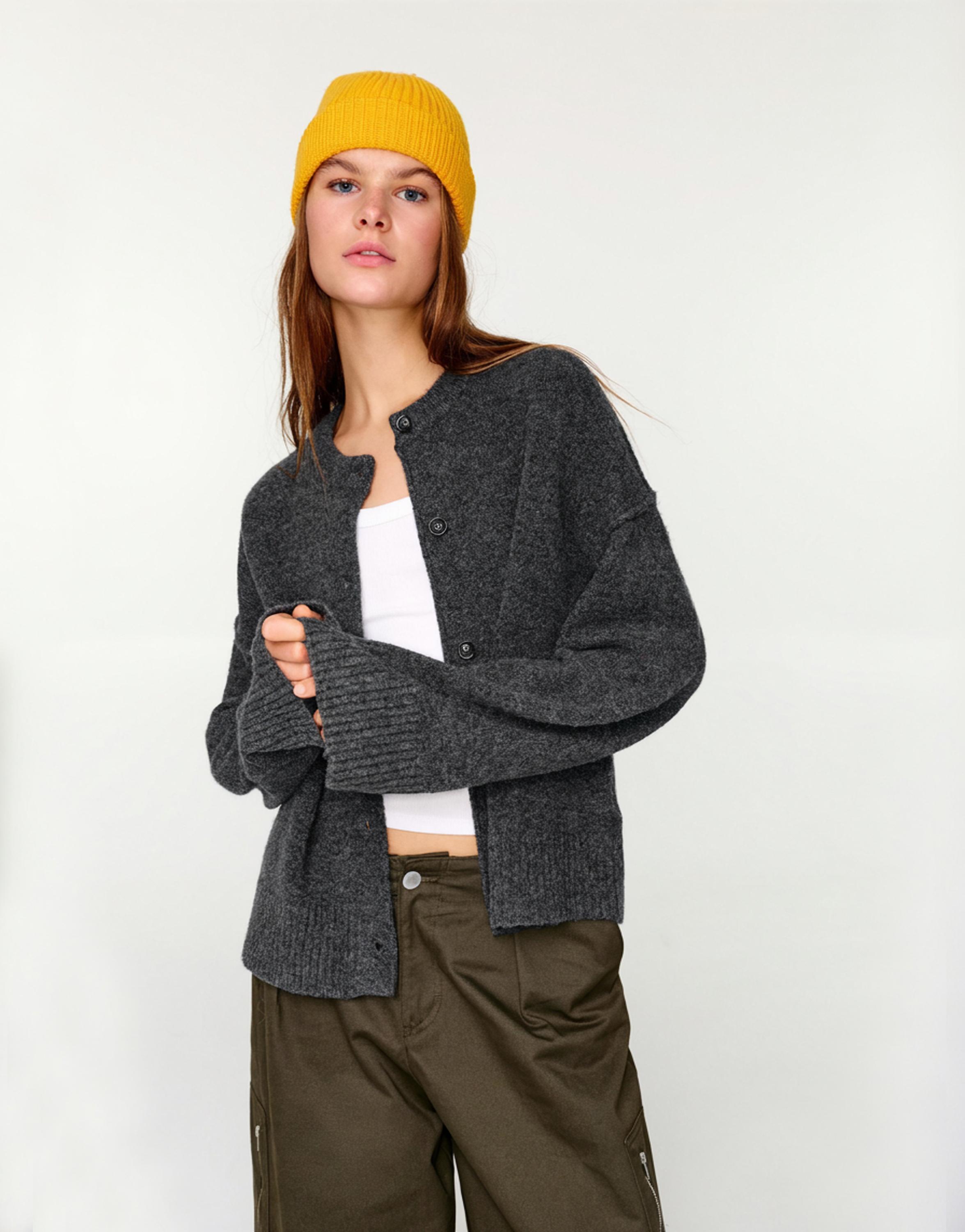 Yumuşak örgü hırka - Görsel 37