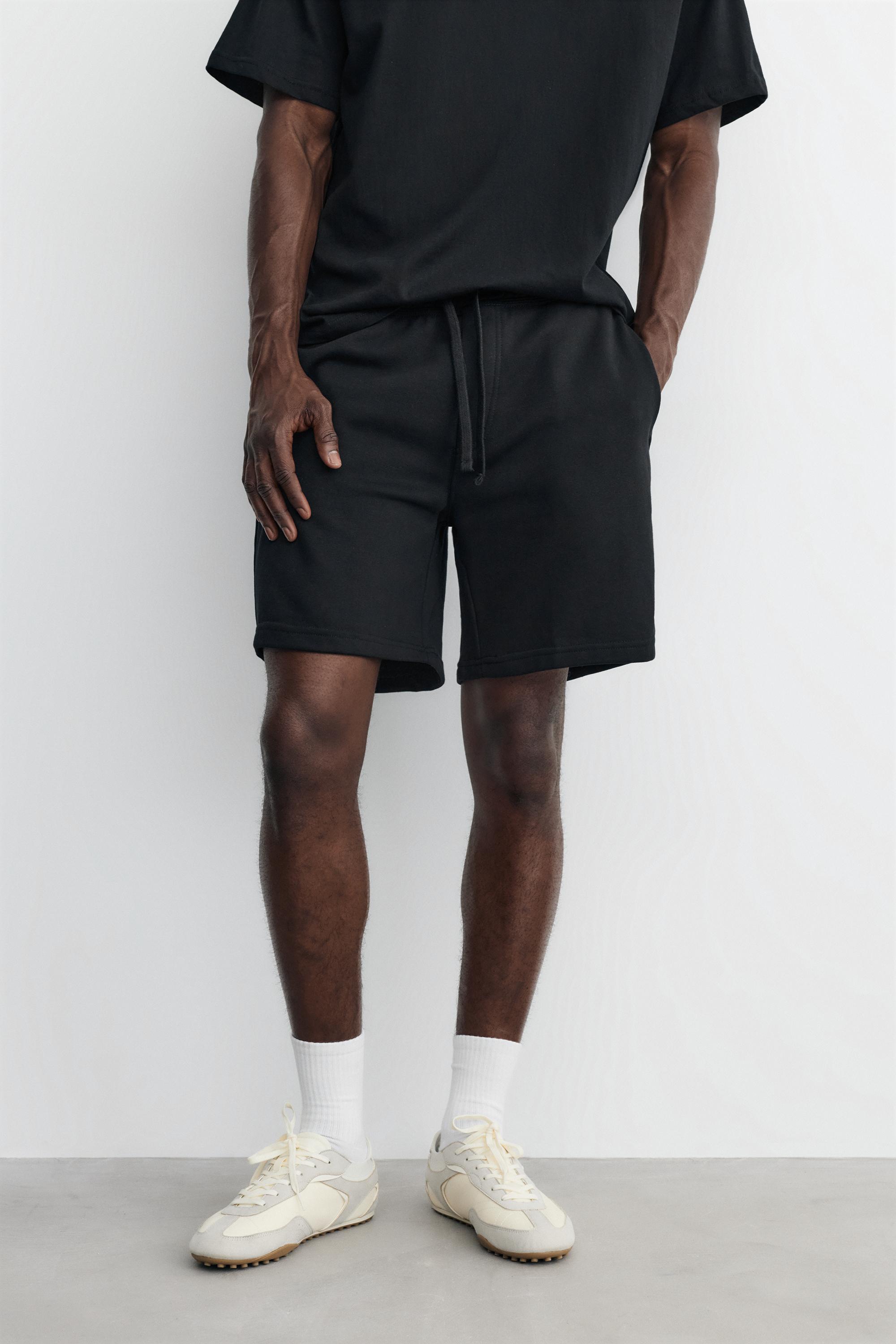 Pack of Bermuda jogger shorts and T-shirt — Black