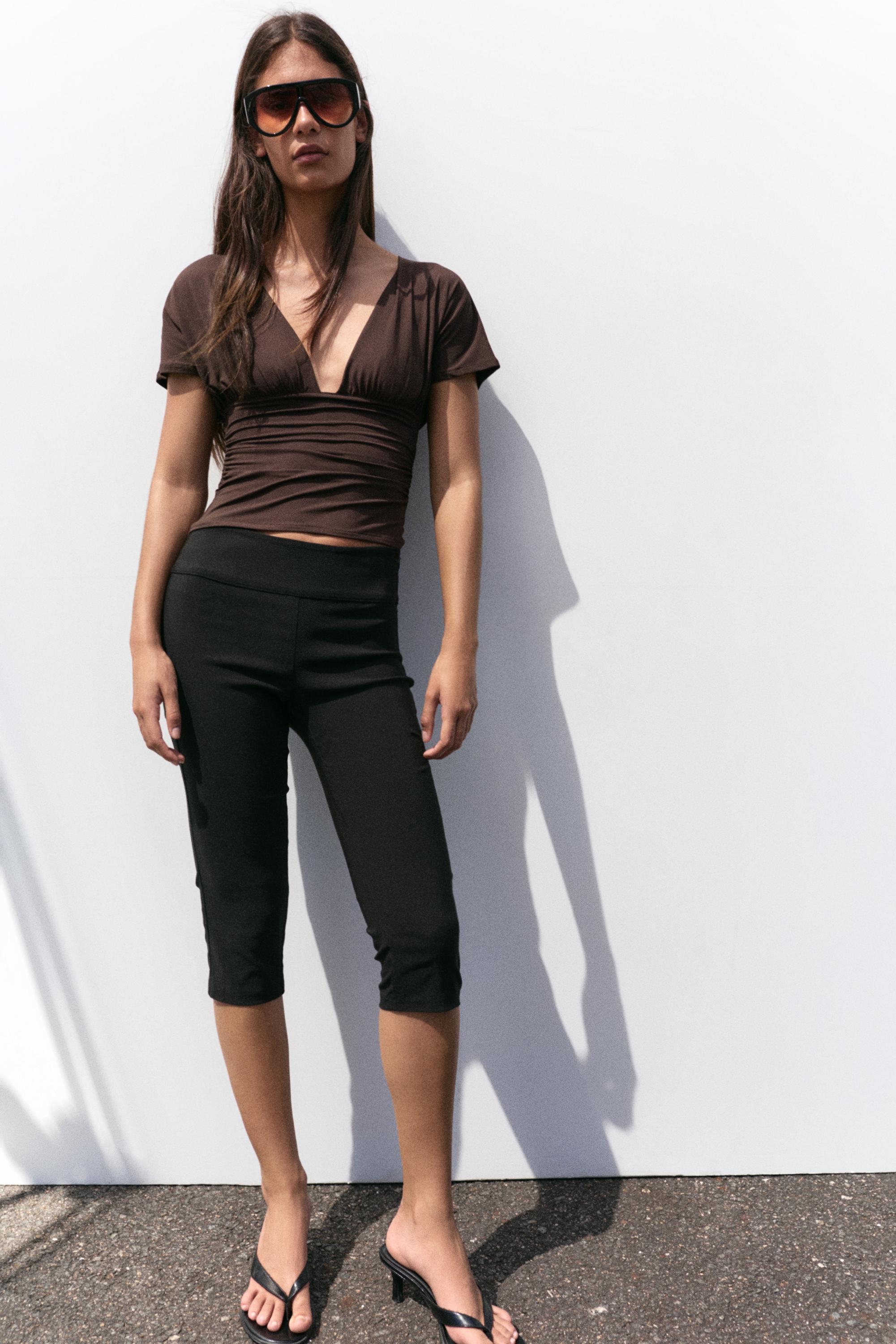 Gathered V-neck top — Brown