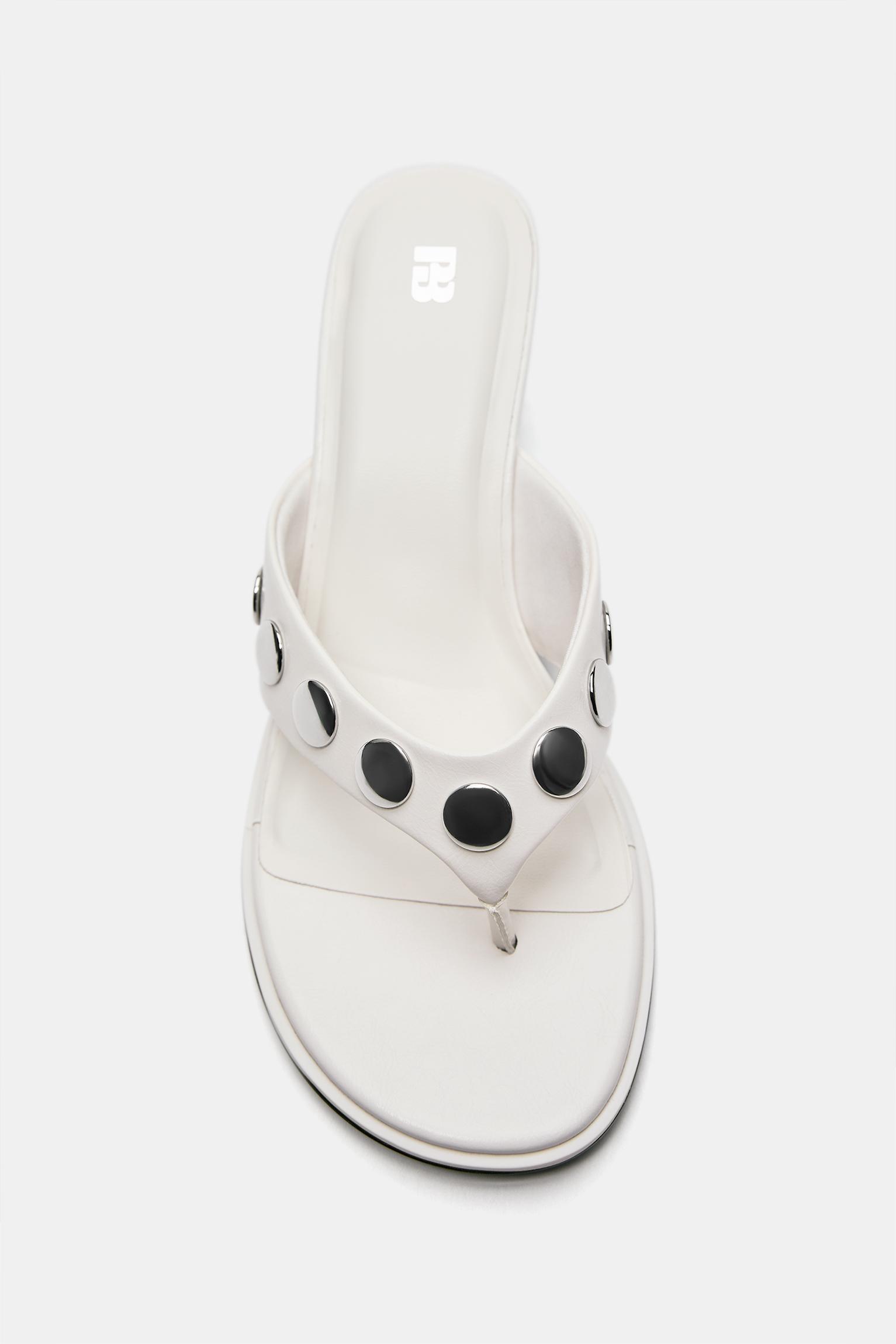 Heeled sandals with studs — White