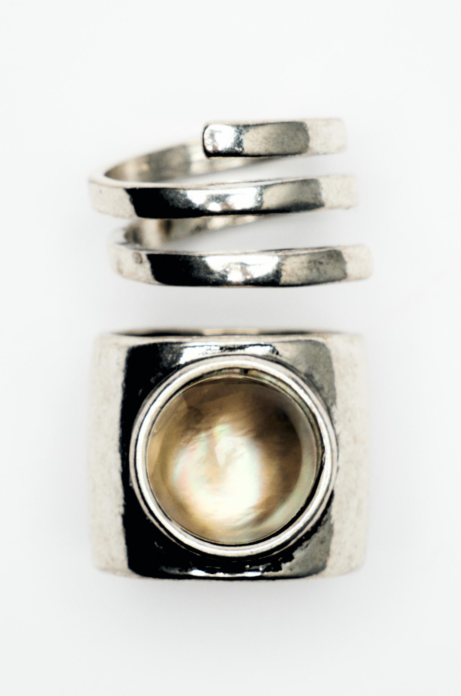 2-pack of stone rings — Silver