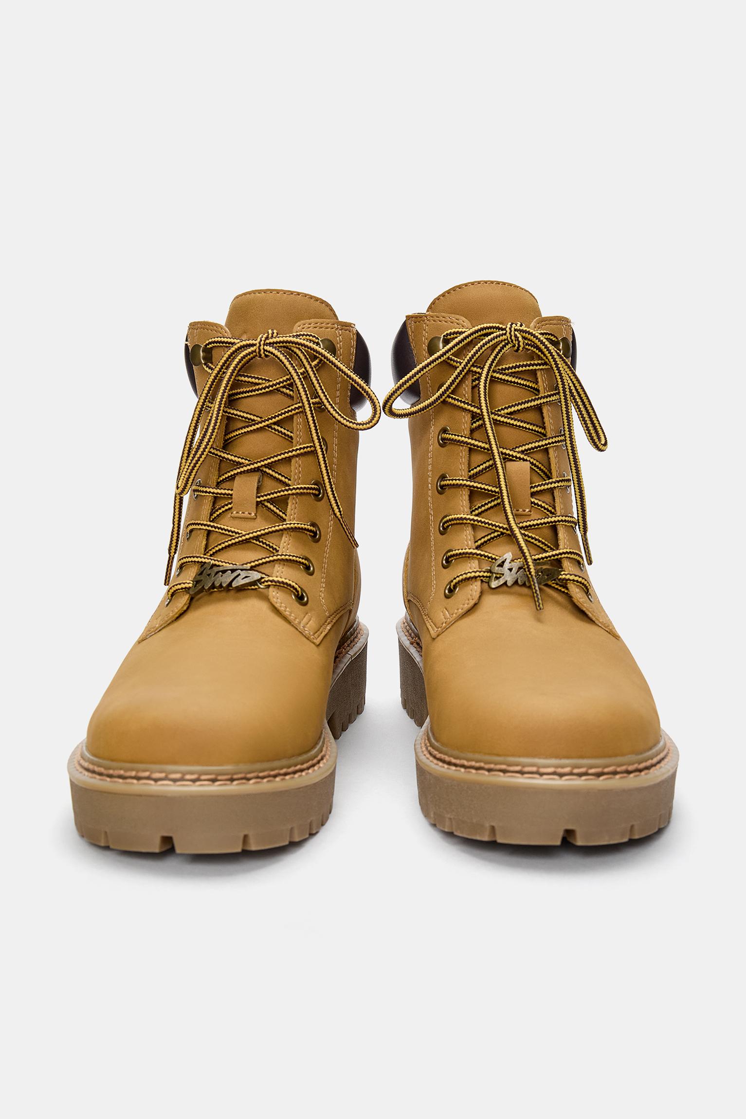 STWD lace-up boots — Mustard