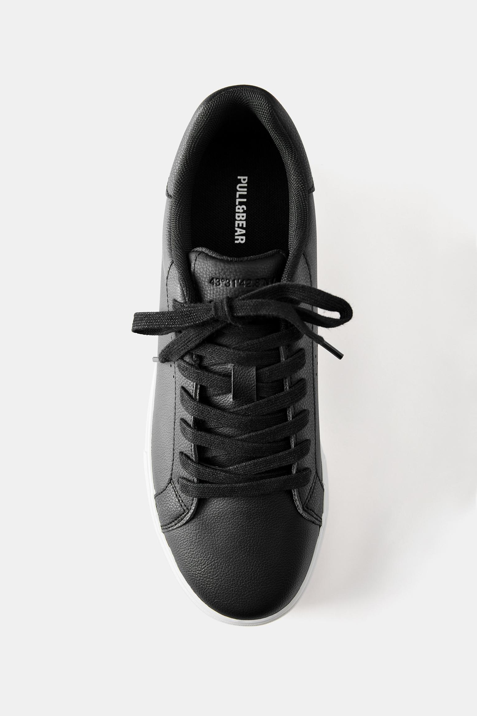 Casual trainers — Black
