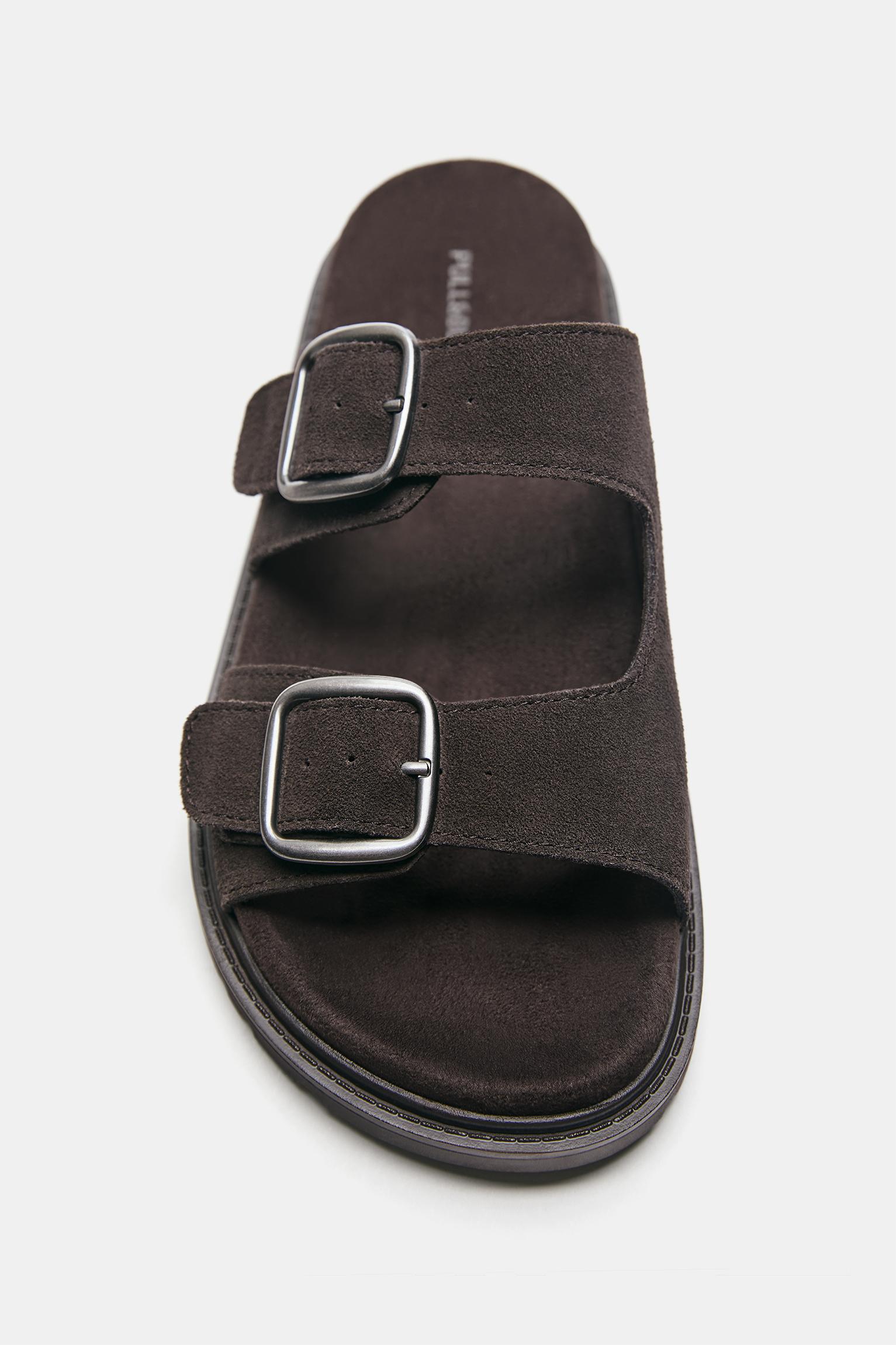 Leather buckle sandals — Brown