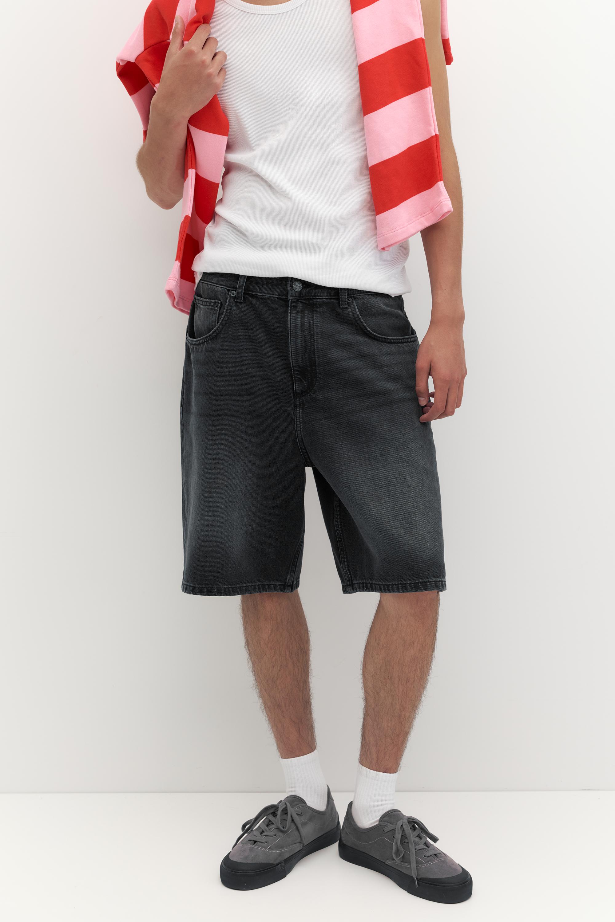 Baggy denim Bermuda shorts — Faded black