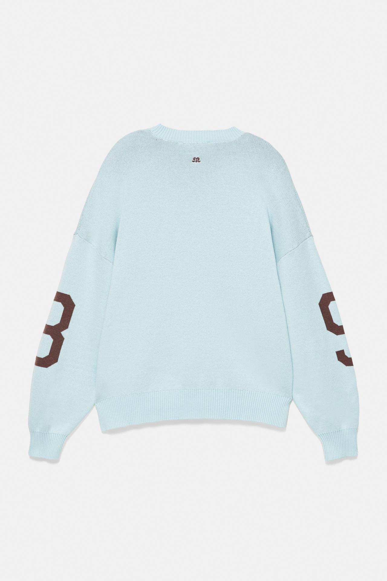 Light blue number 8 jumper — Pastel blue