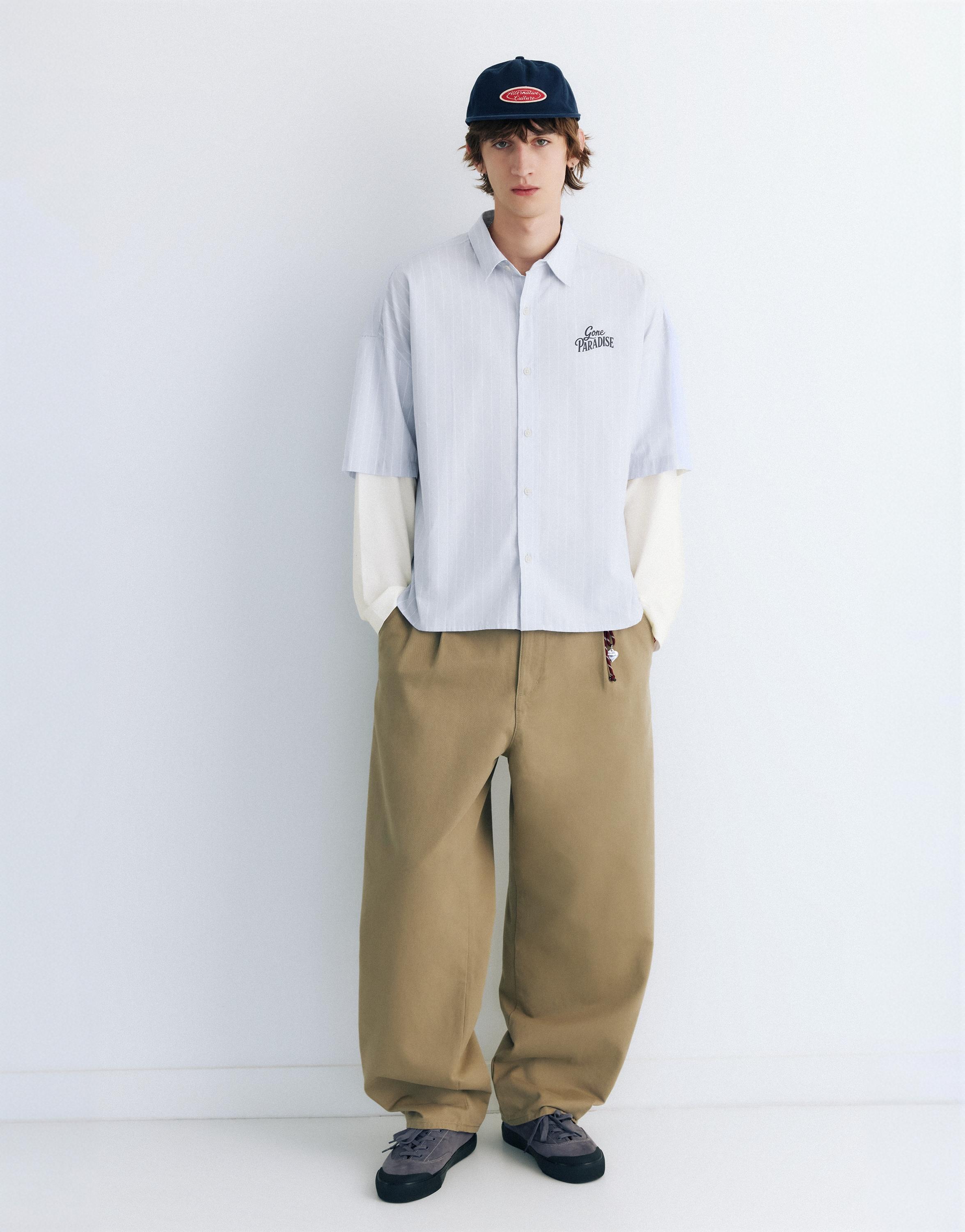Double sleeve graphic shirt — Pale blue