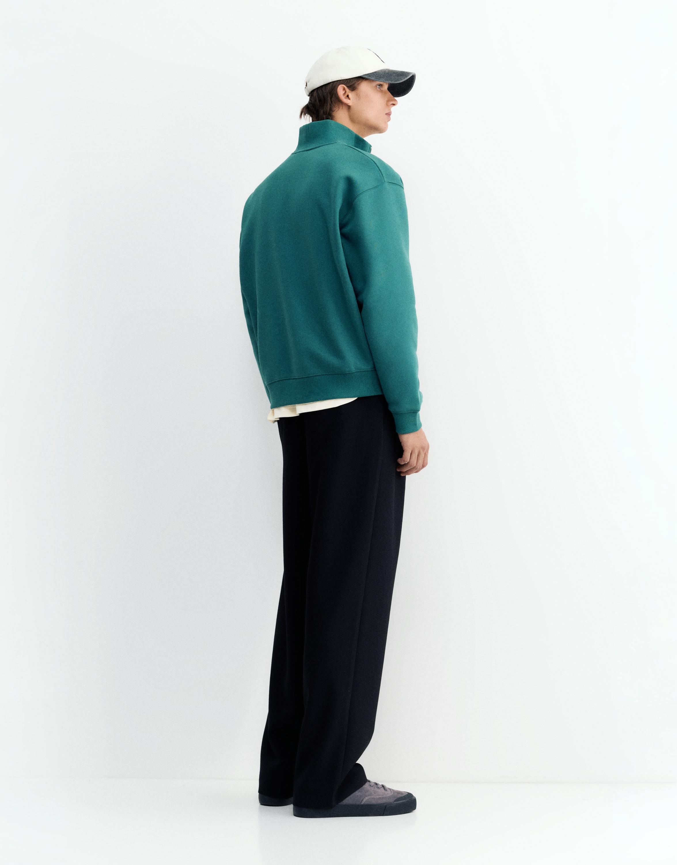 Quarter-zip sweatshirt — Bottle