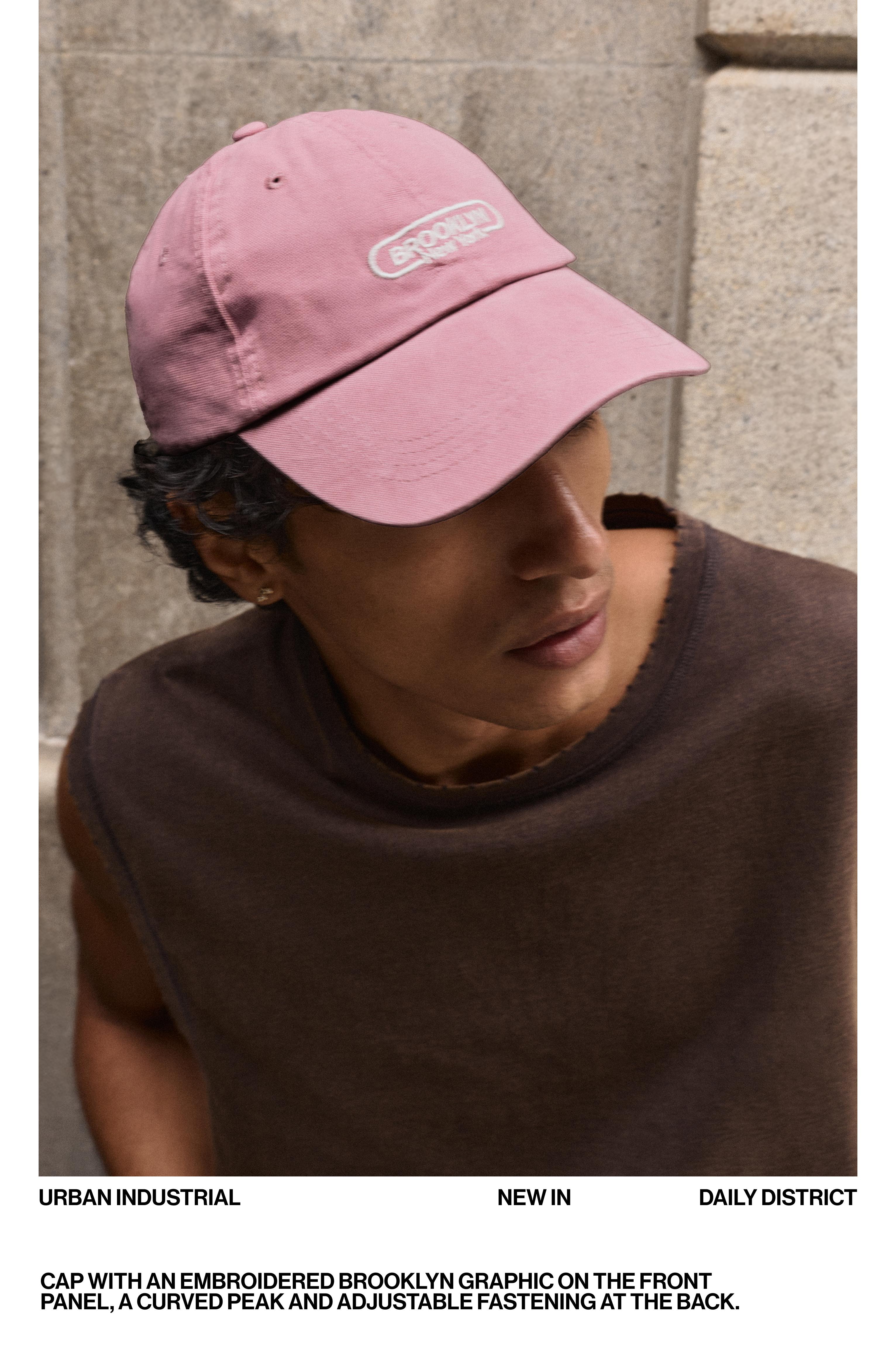Embroidered Brooklyn cap — Pink