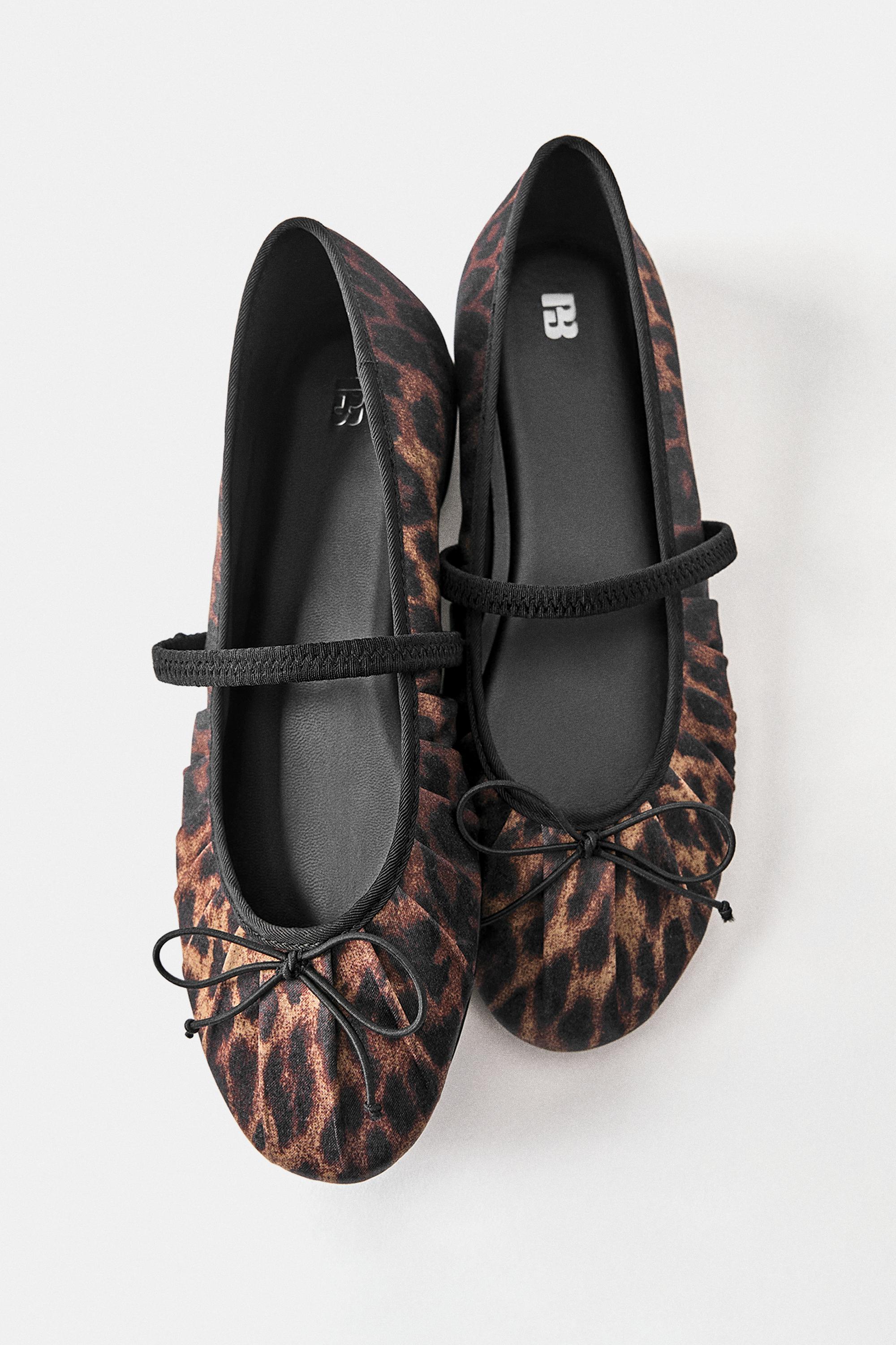 Leopard print ruched ballet pumps — Leopard