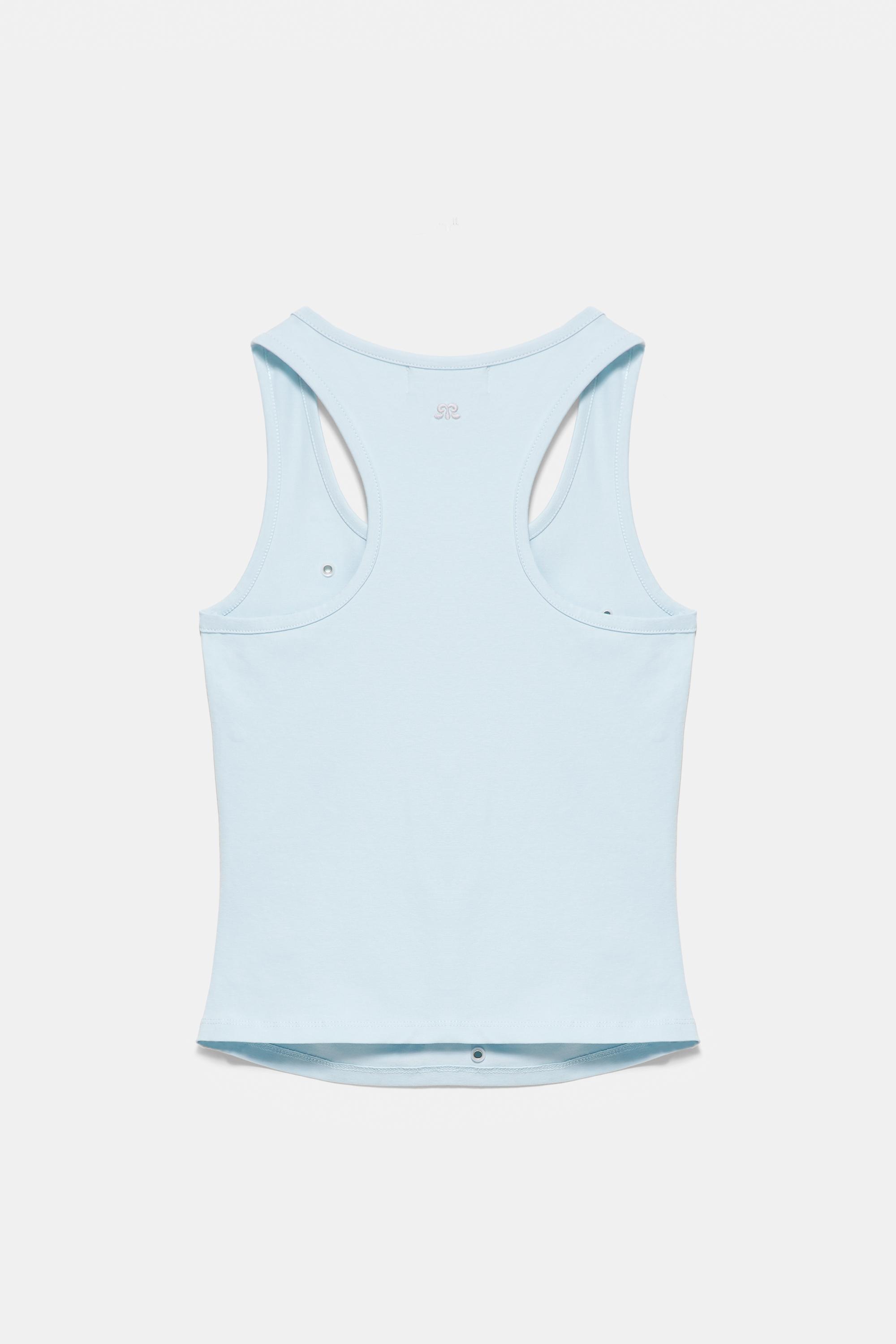 Eyelet tank top — Pastel blue