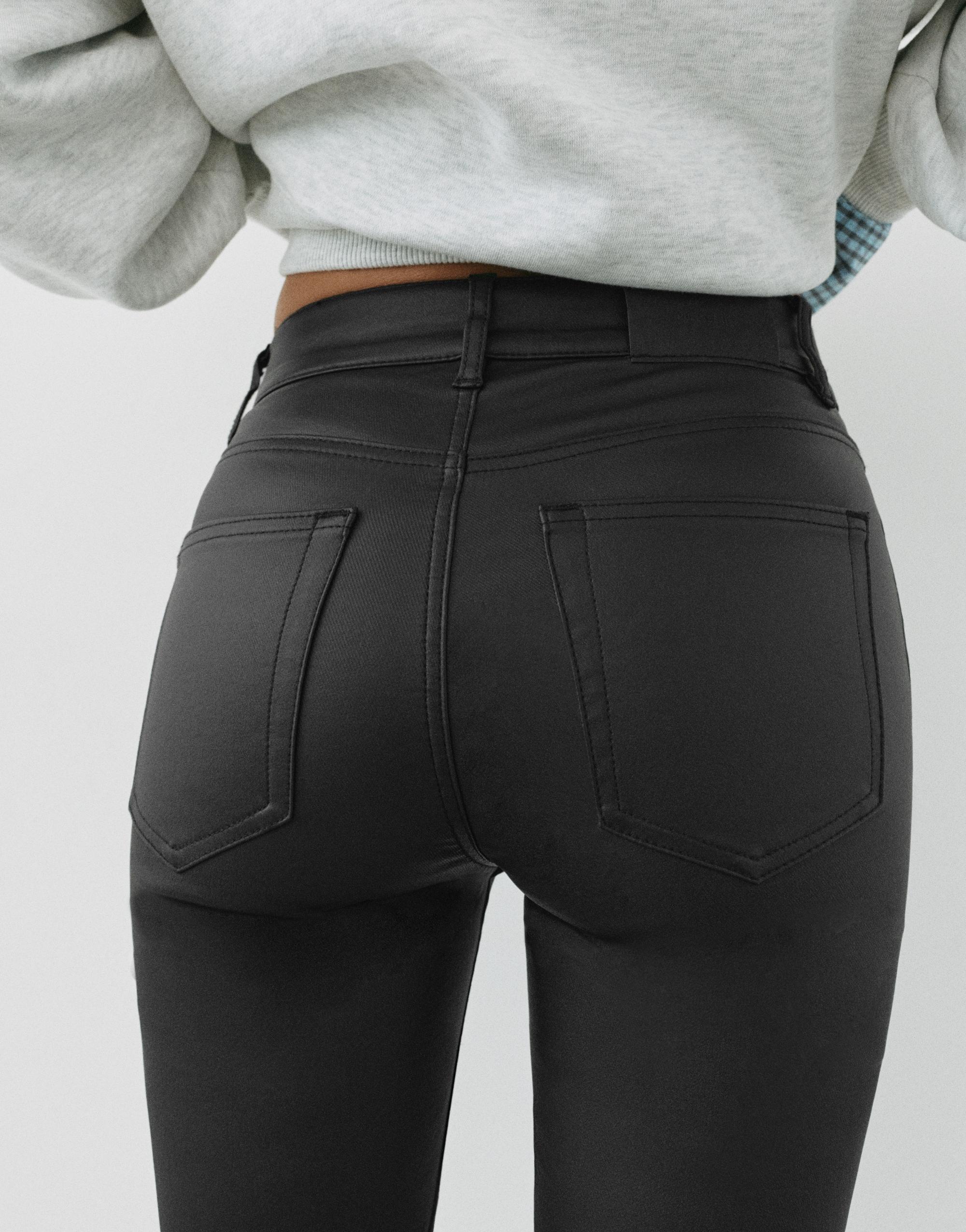 Leather effect skinny trousers — Black