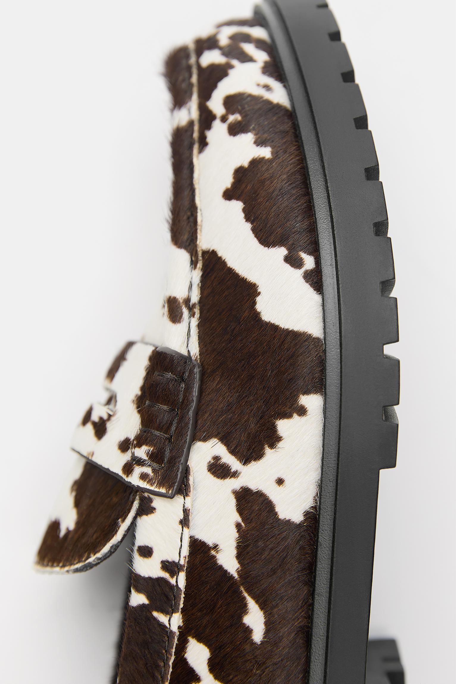 Hayvan desenli tüylü deri makosen - Görsel 6