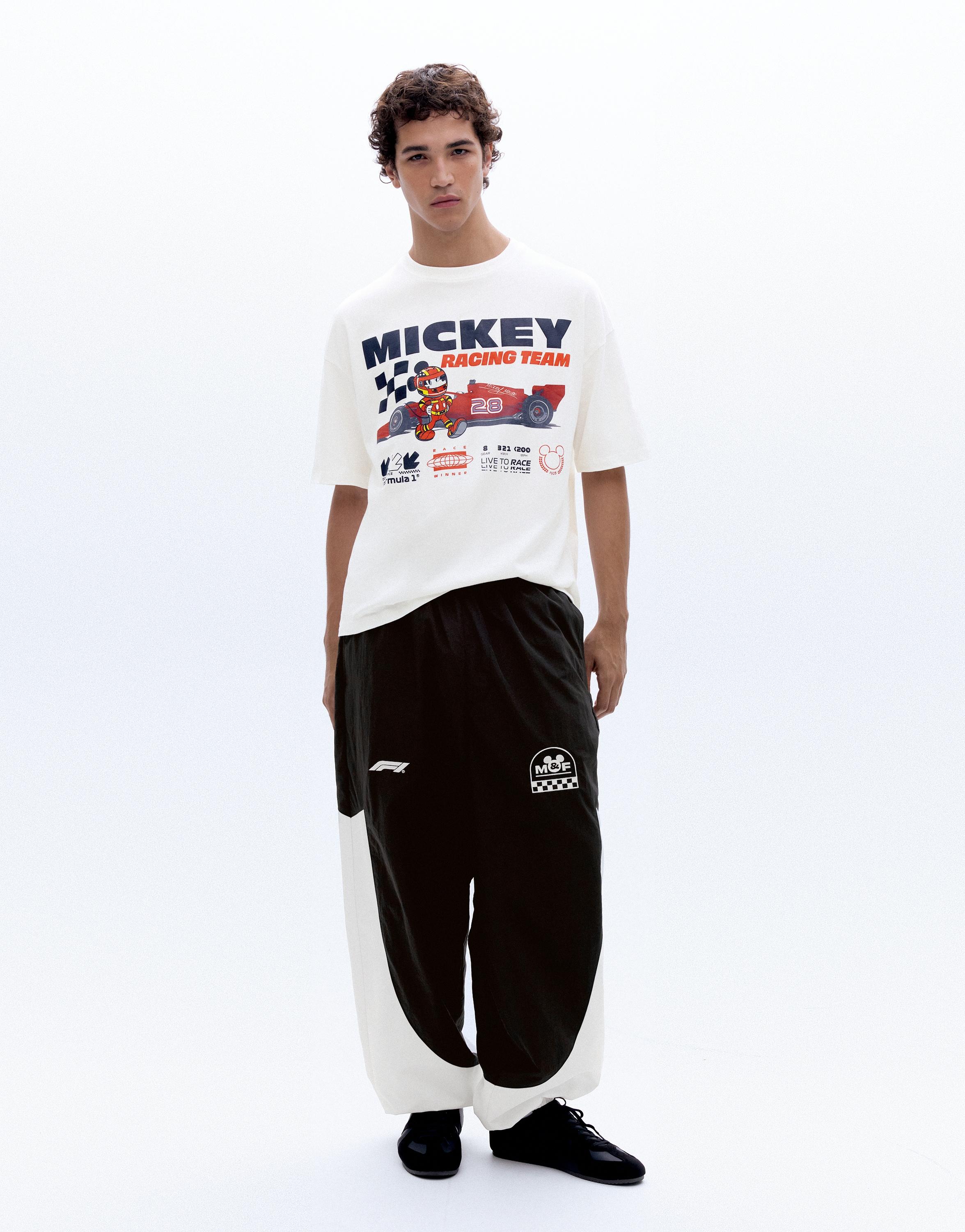 Pull&Bear Disney x F1 Mickey Racing Team tişört görsel 8